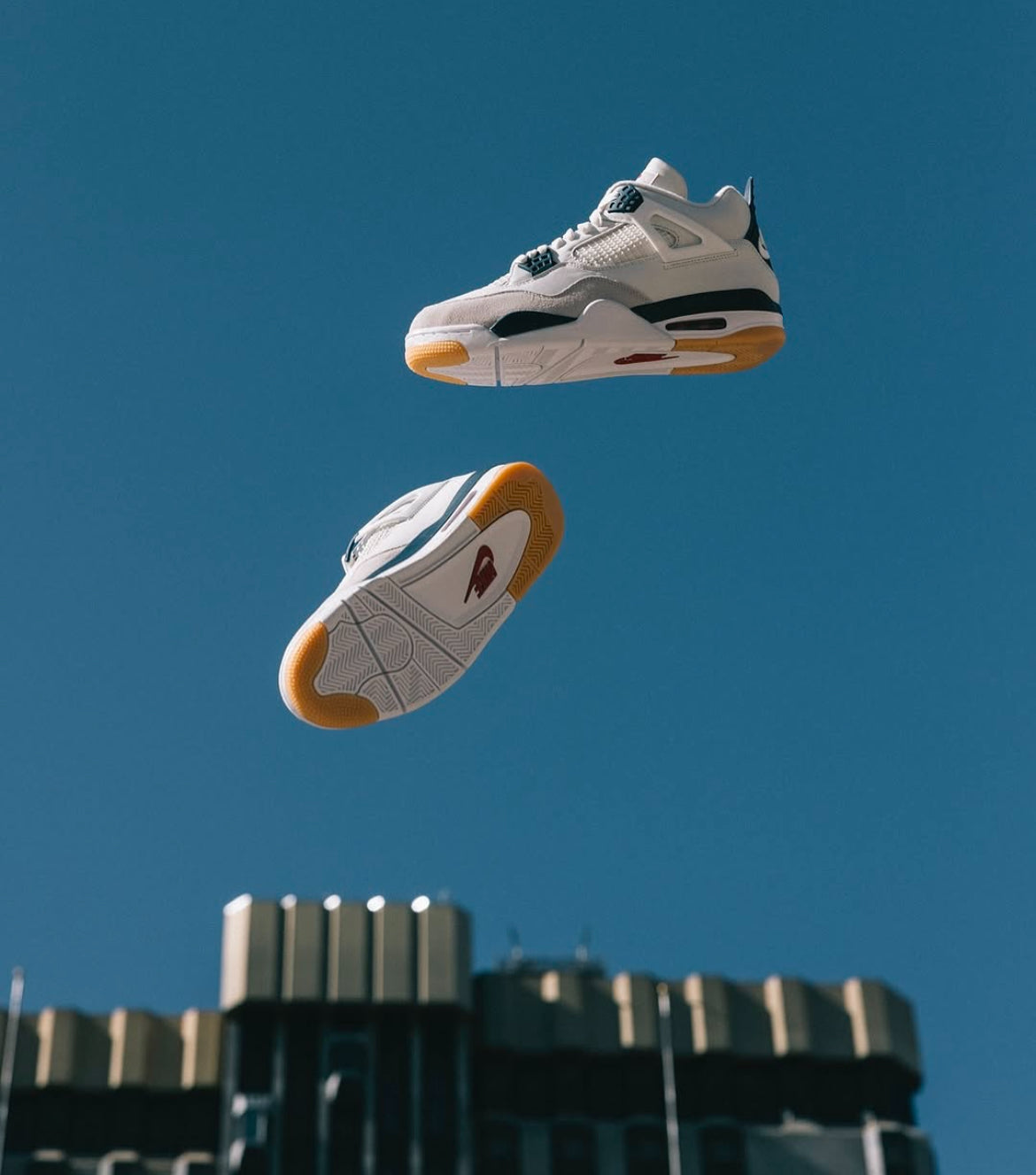 Jordan 4 Nike SB Navy (2025)