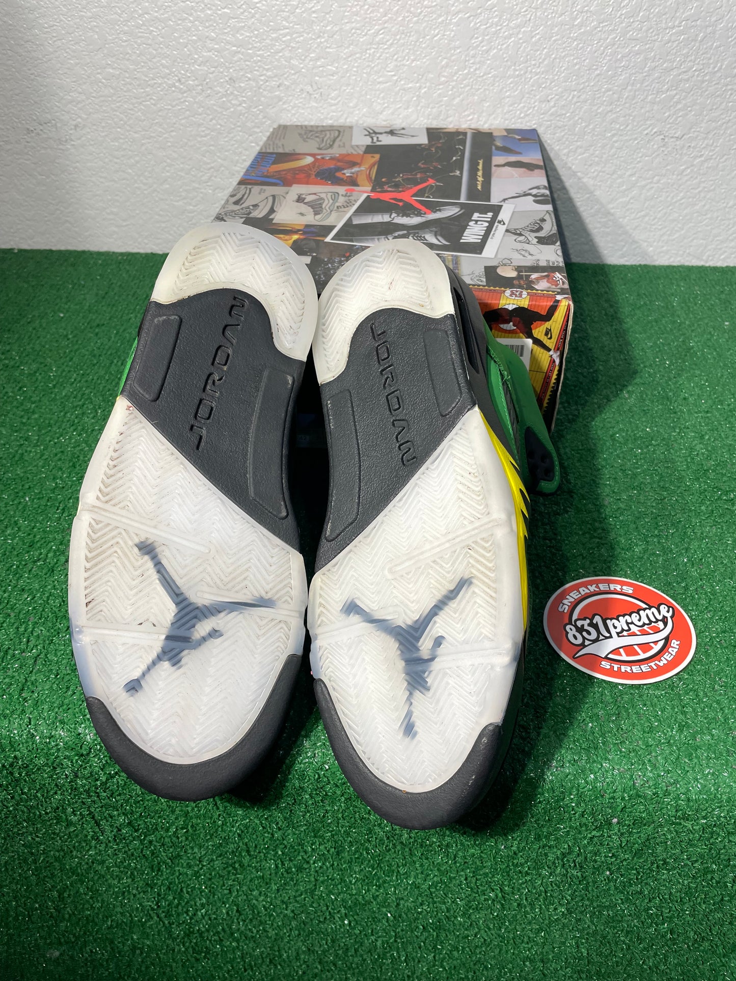 (Used Size 8.5M) Jordan 5 Oregon SE