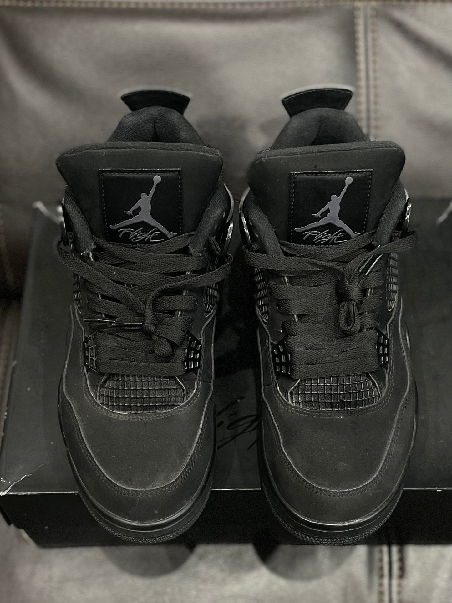 (Used Size 9M) Jordan 4 Black Cat
