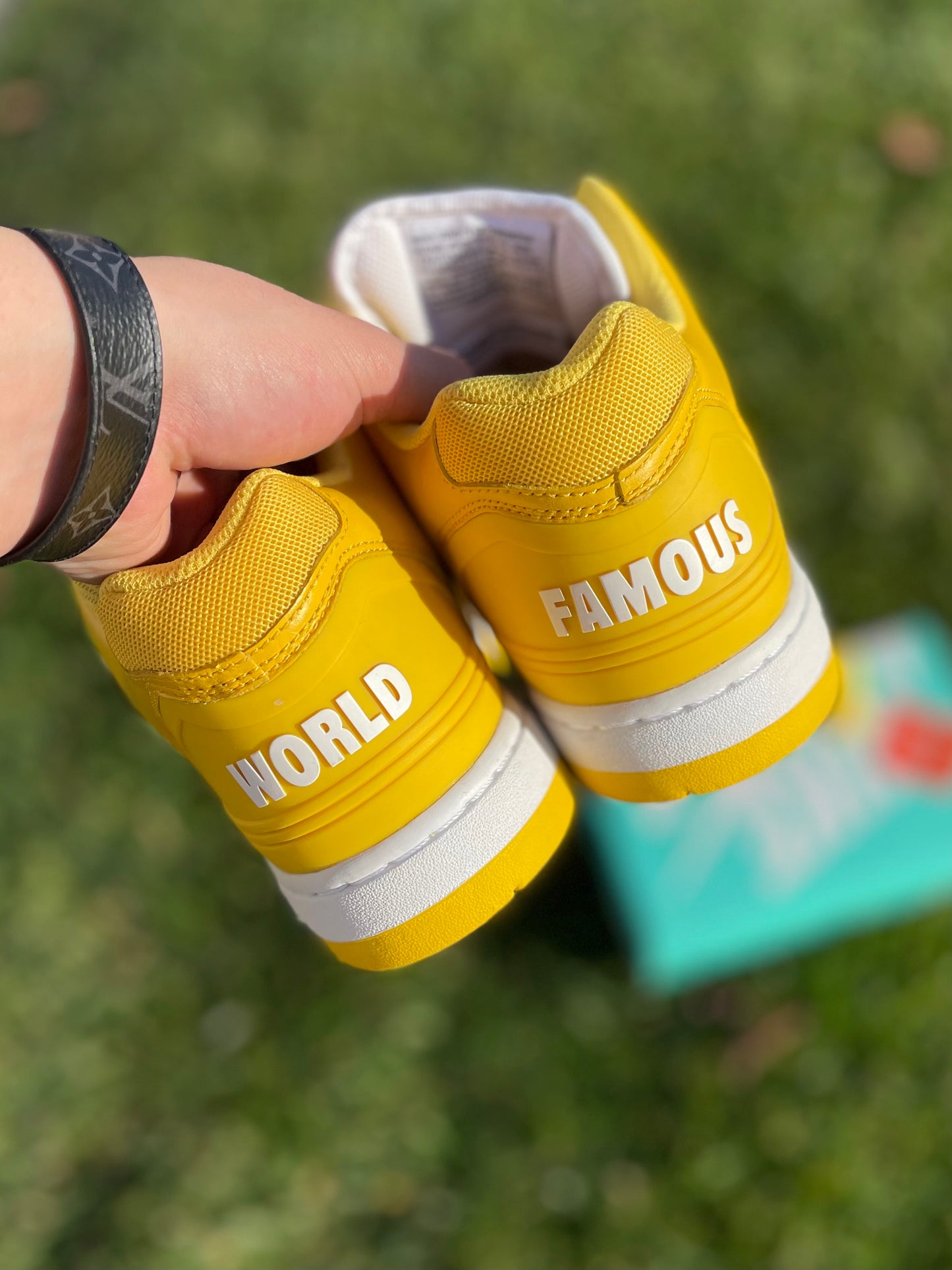 (Used Size 8.5M) Supreme Nike SB Air Force 2 Low Yellow