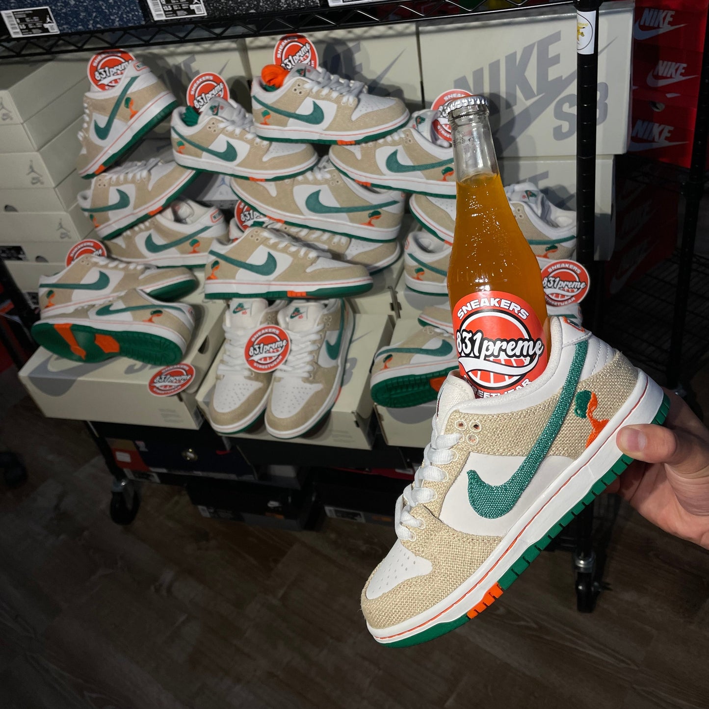 Nike SB Dunk Low Jarritos