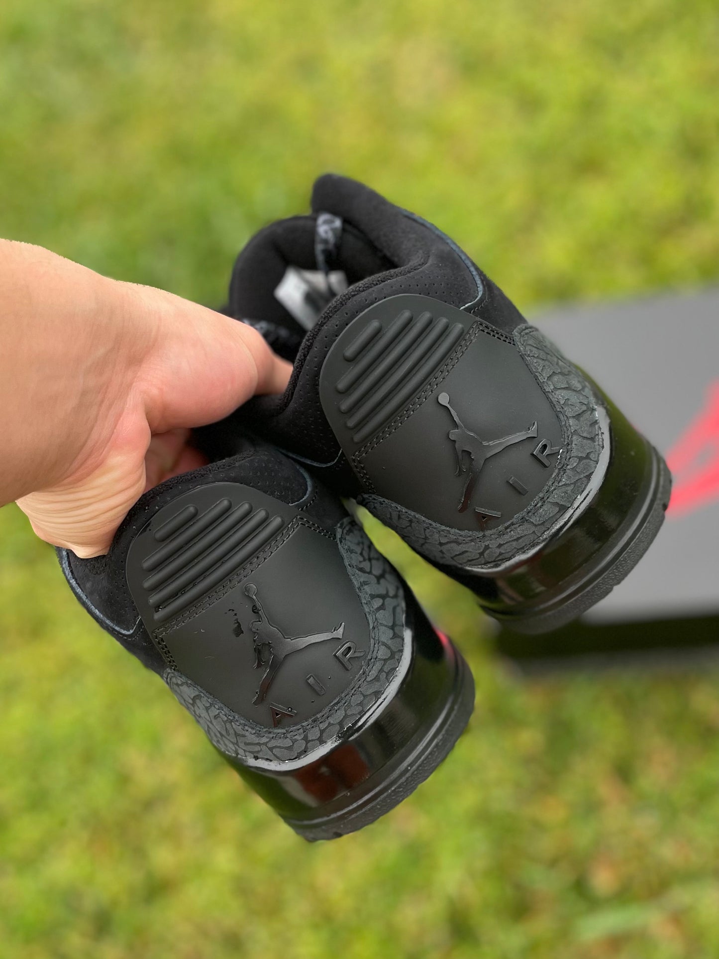 (Used Size 9M) Jordan 3 Black Cat