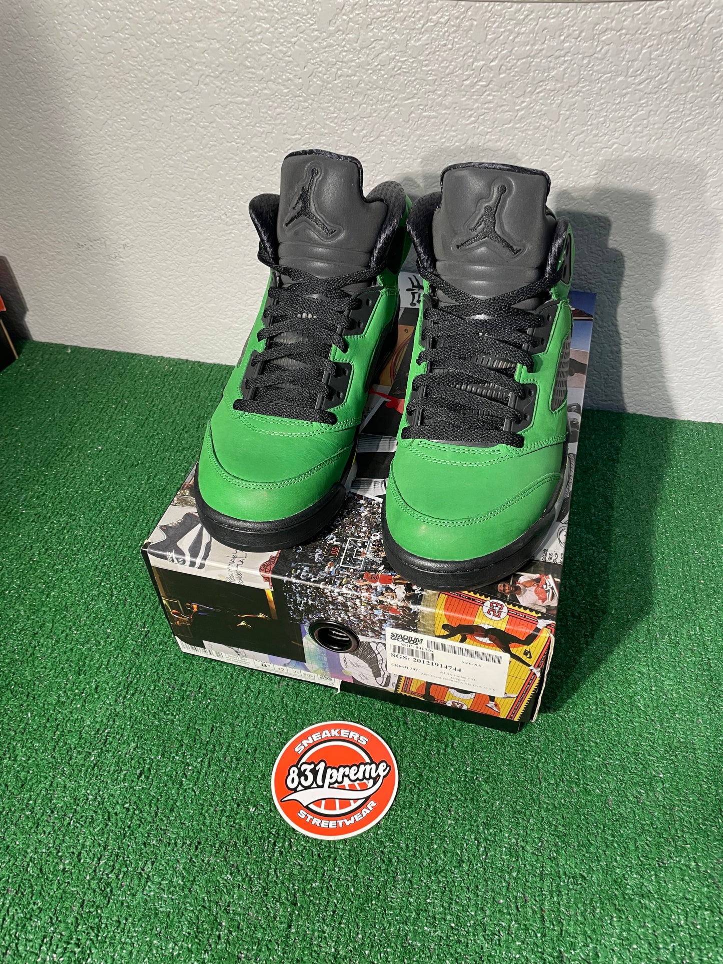 (Used Size 8.5M) Jordan 5 Oregon SE