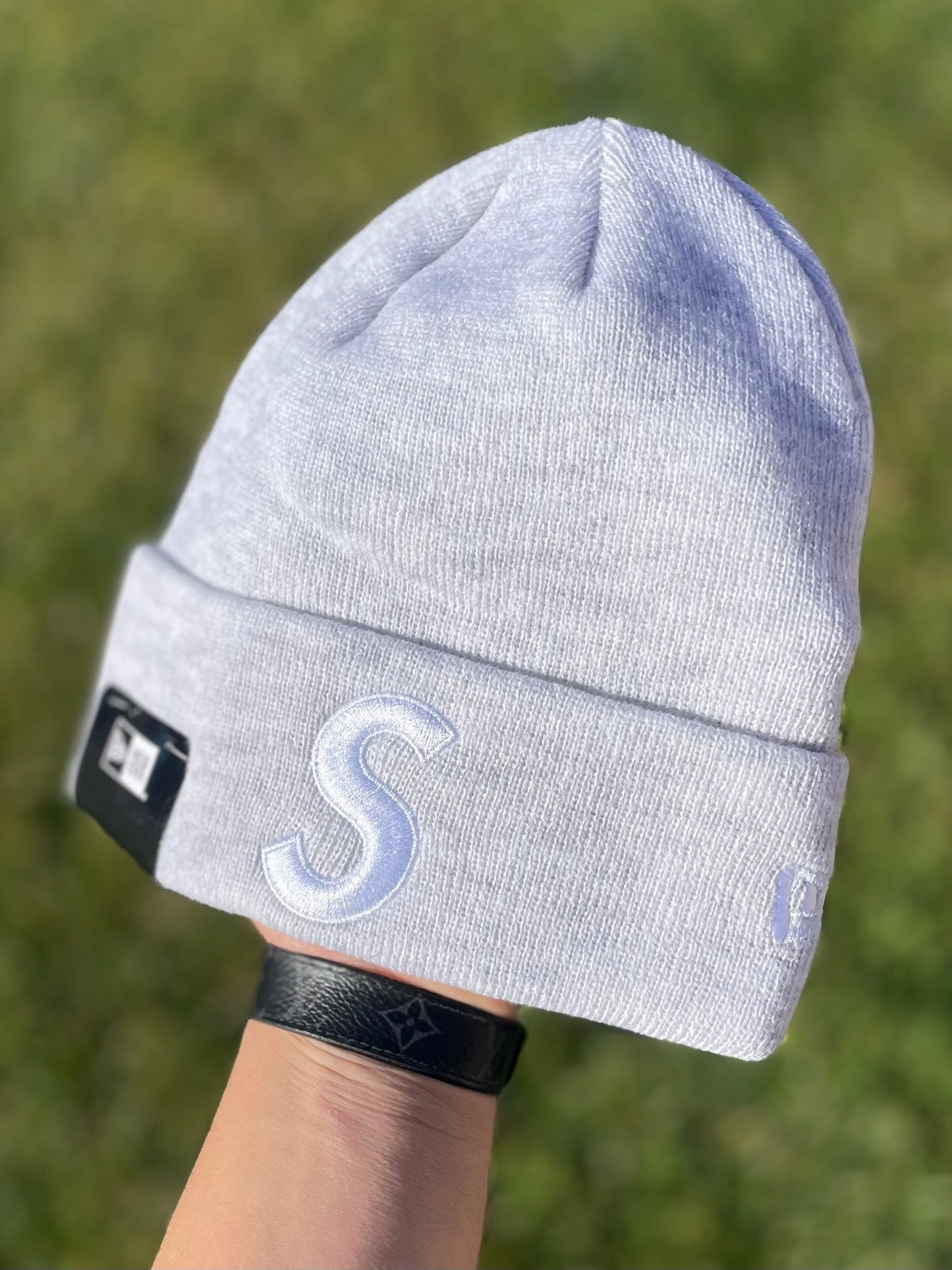 Supreme S Logo Beanie Ash Grey FW24