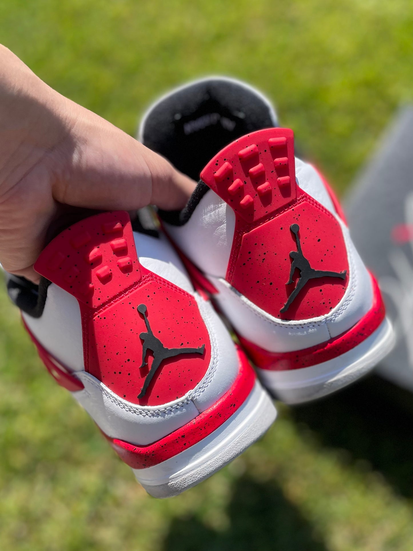 (Used Size 9M) Jordan 4 Red Cement