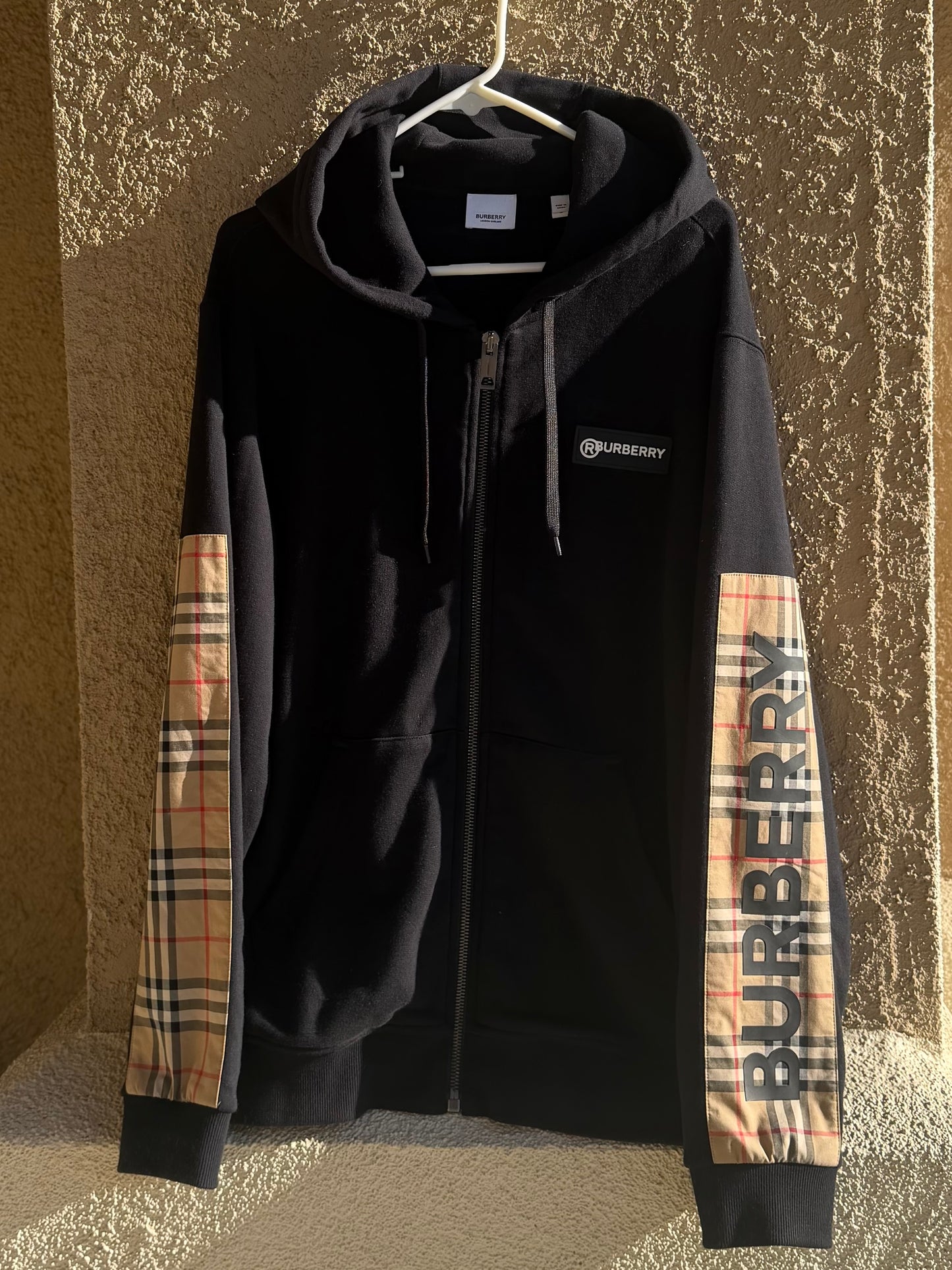 (Used Size Large) Burberry Vintage Check Panel Zip Up