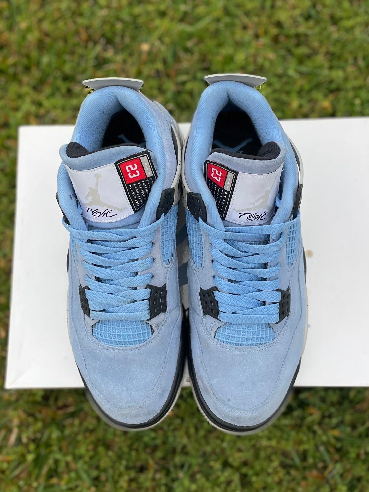 (Used Size 9M) Jordan 4 University Blue