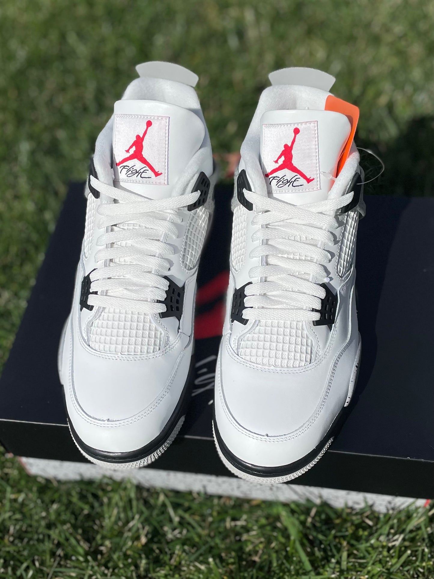 Jordan 4 White Cement (2025)