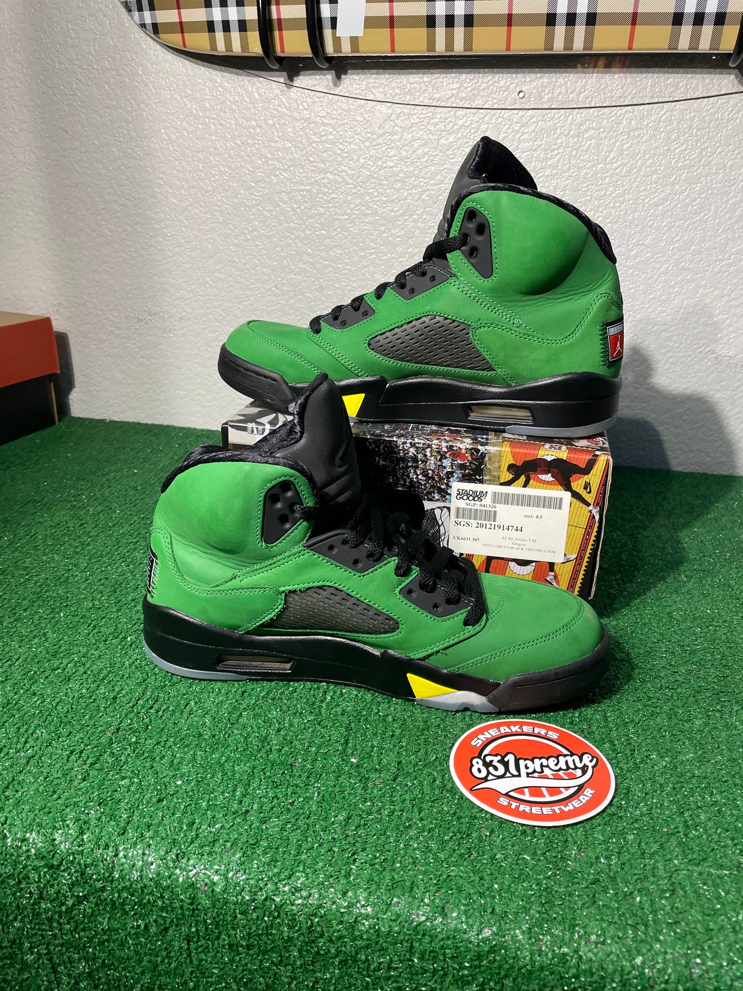 (Used Size 8.5M) Jordan 5 Oregon SE