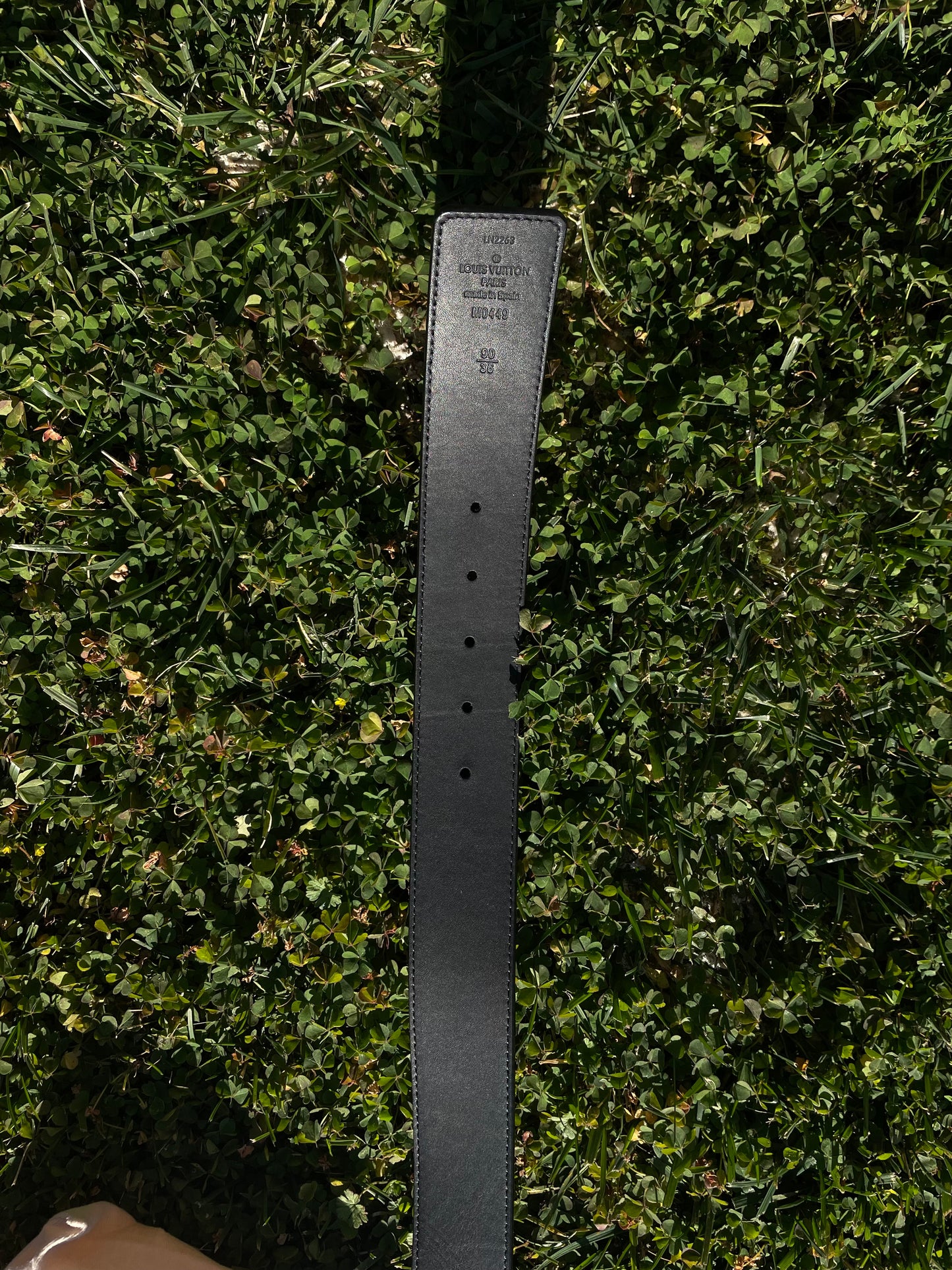 (Used Size 32) LV 40mm Matte Black Belt