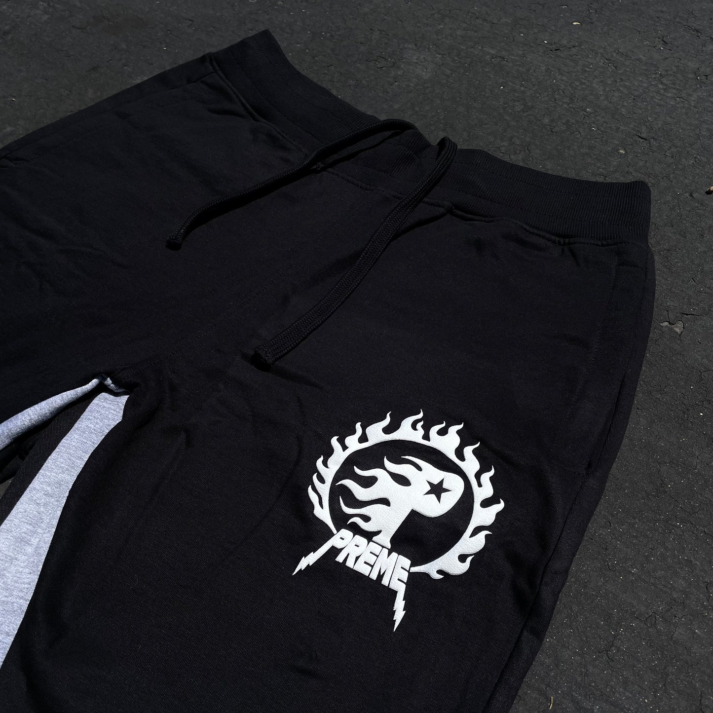 Preme Flared Sweatpants (Black)