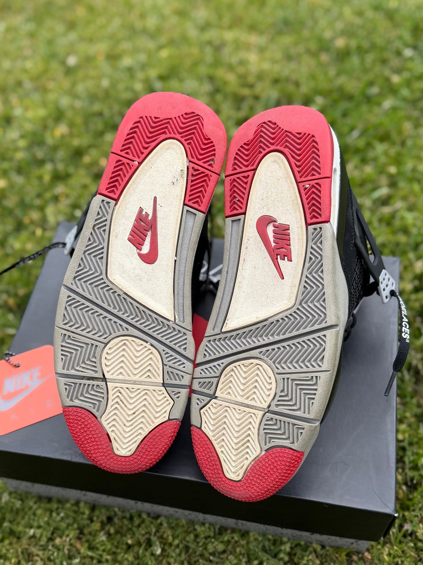 (Used Size 9M) Jordan 4 Bred OG 2019
