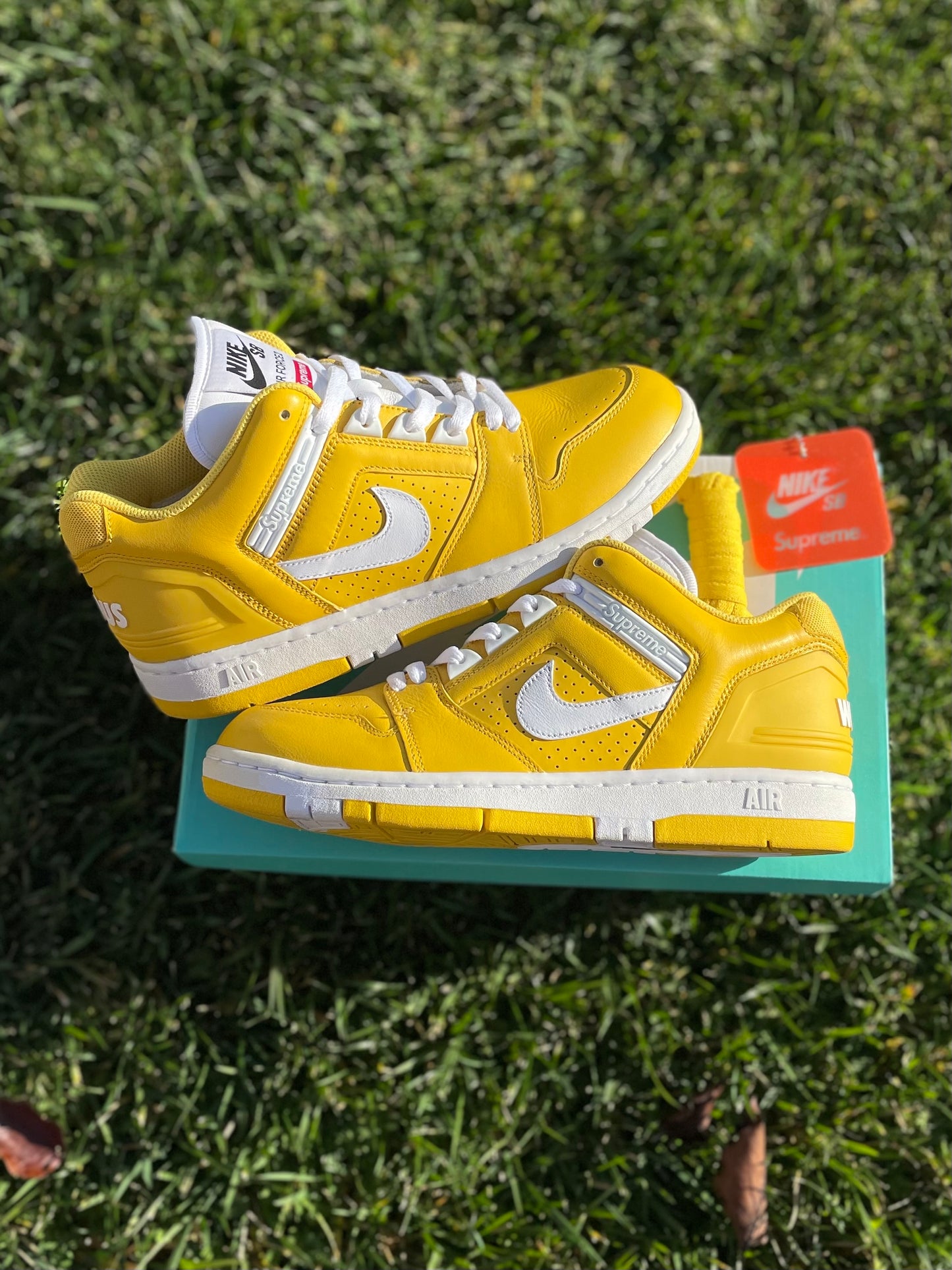 (Used Size 8.5M) Supreme Nike SB Air Force 2 Low Yellow
