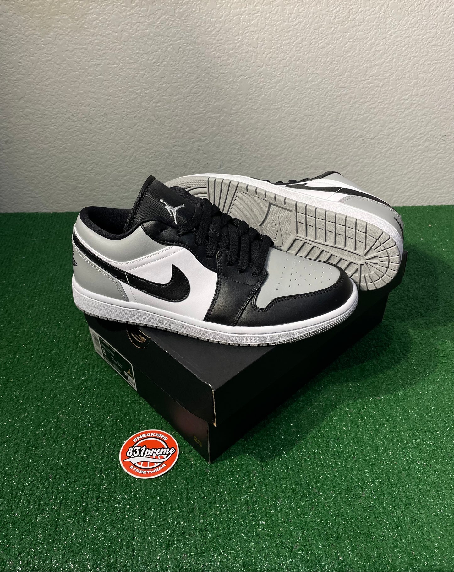 Jordan 1 Low Shadow Toe