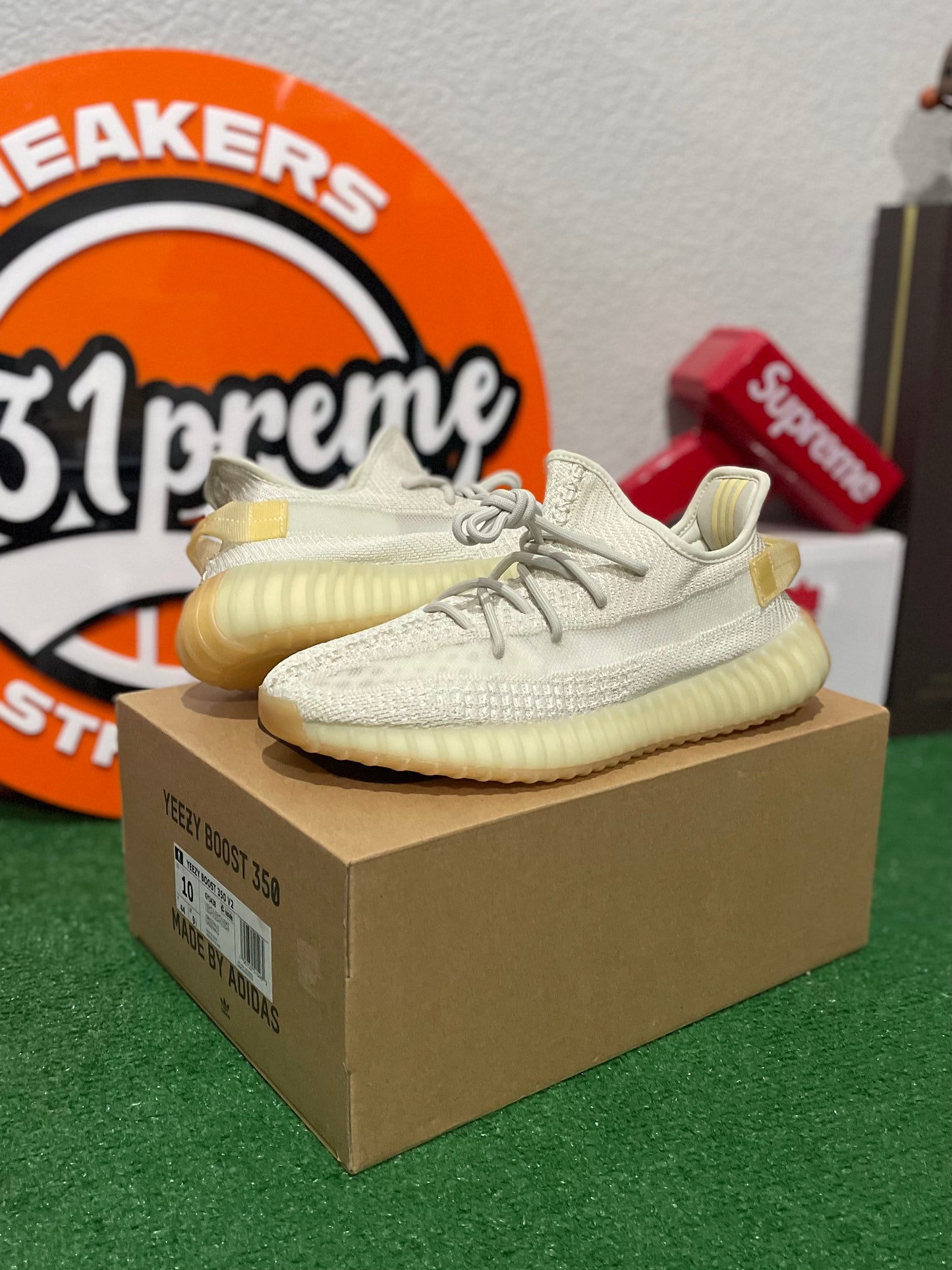 Yeezy 350 V2 Light