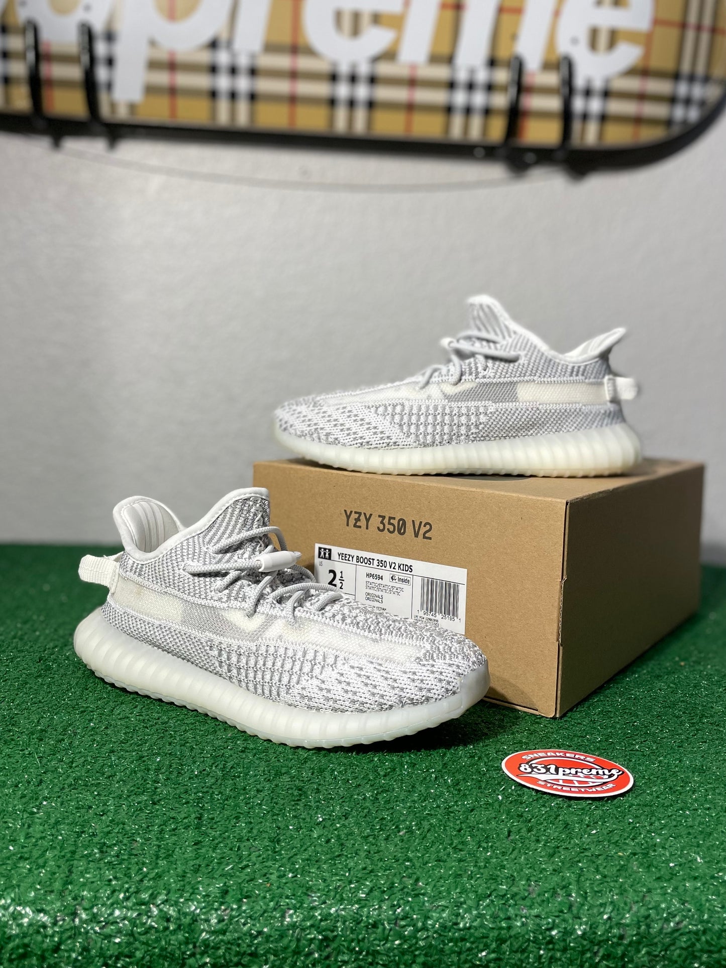 Yeezy 350 V2 Static (Non-Reflective) (Kids)