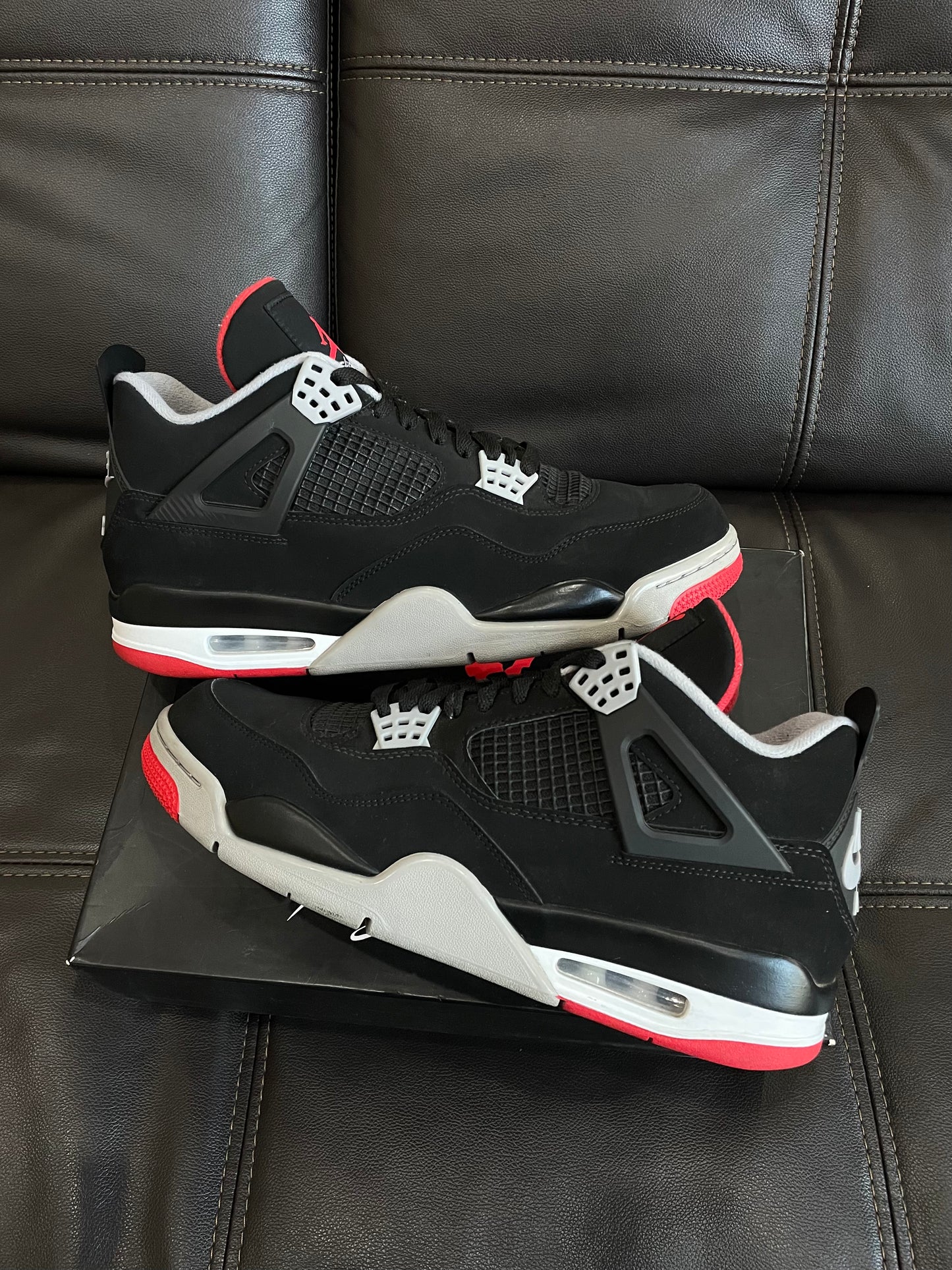 (Used Size 10.5M) Jordan 4 Bred (2019)