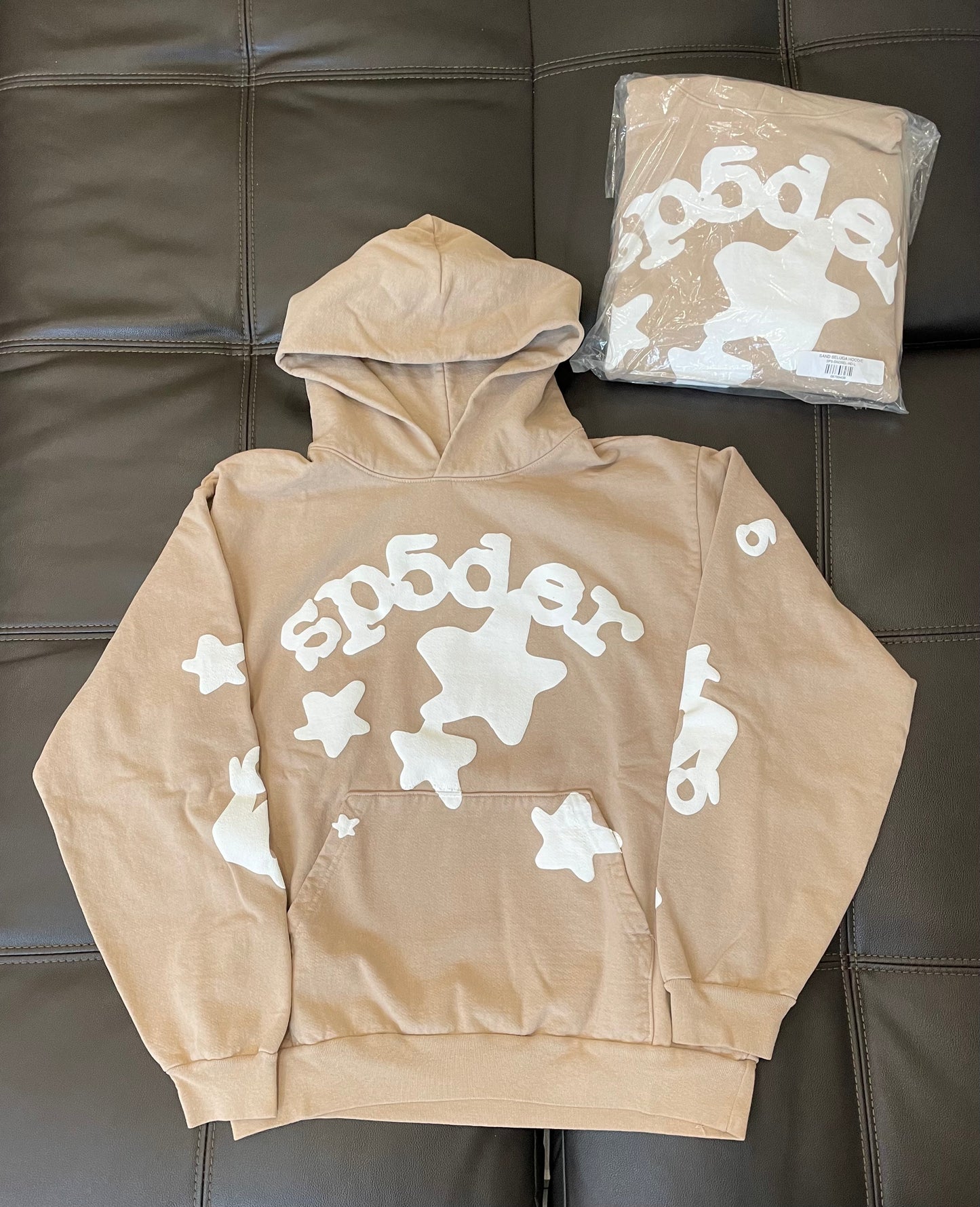 SP5DER Sand Beluga Hoodie