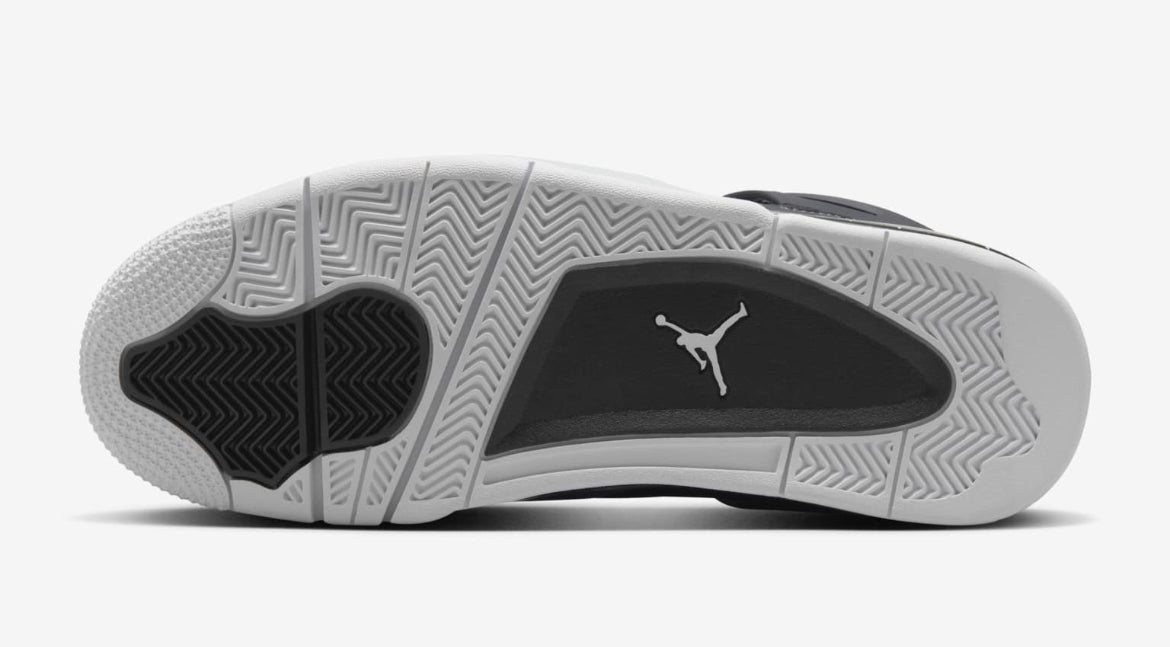Jordan 4 Fear (2024)