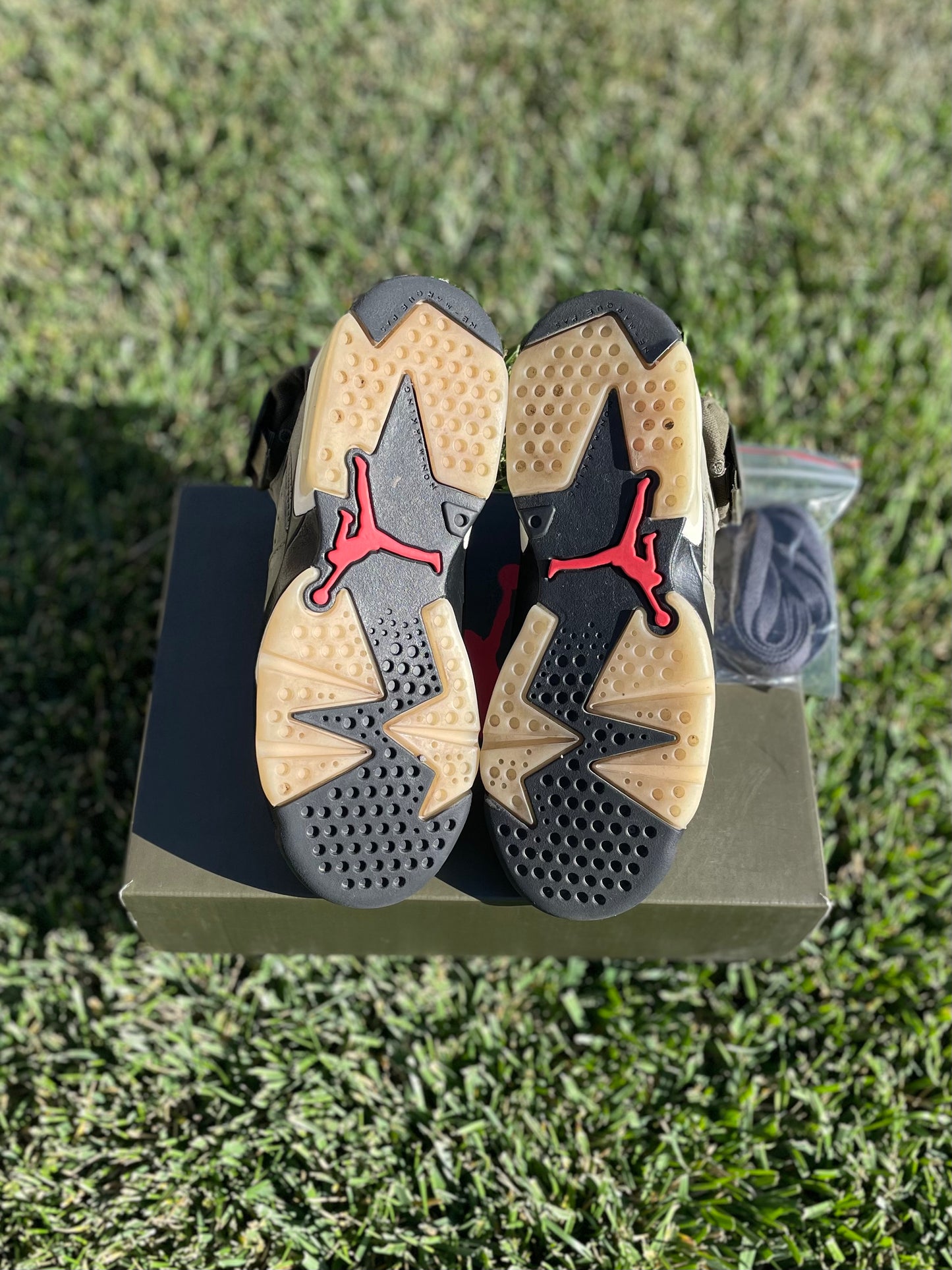 (Used Size 4.5Y) Travis Scott Olive Jordan 6