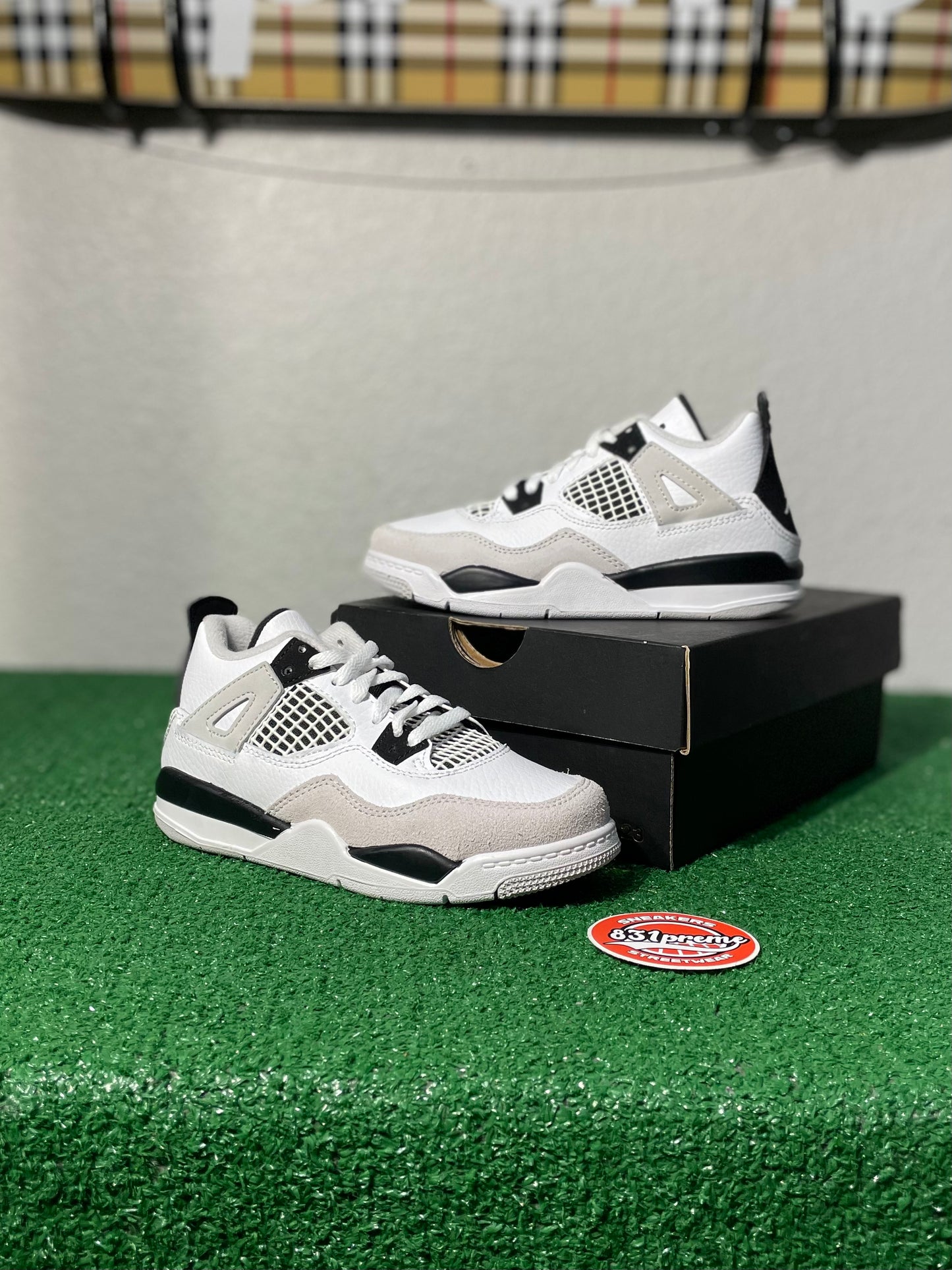 Jordan 4 Military Black (PS)
