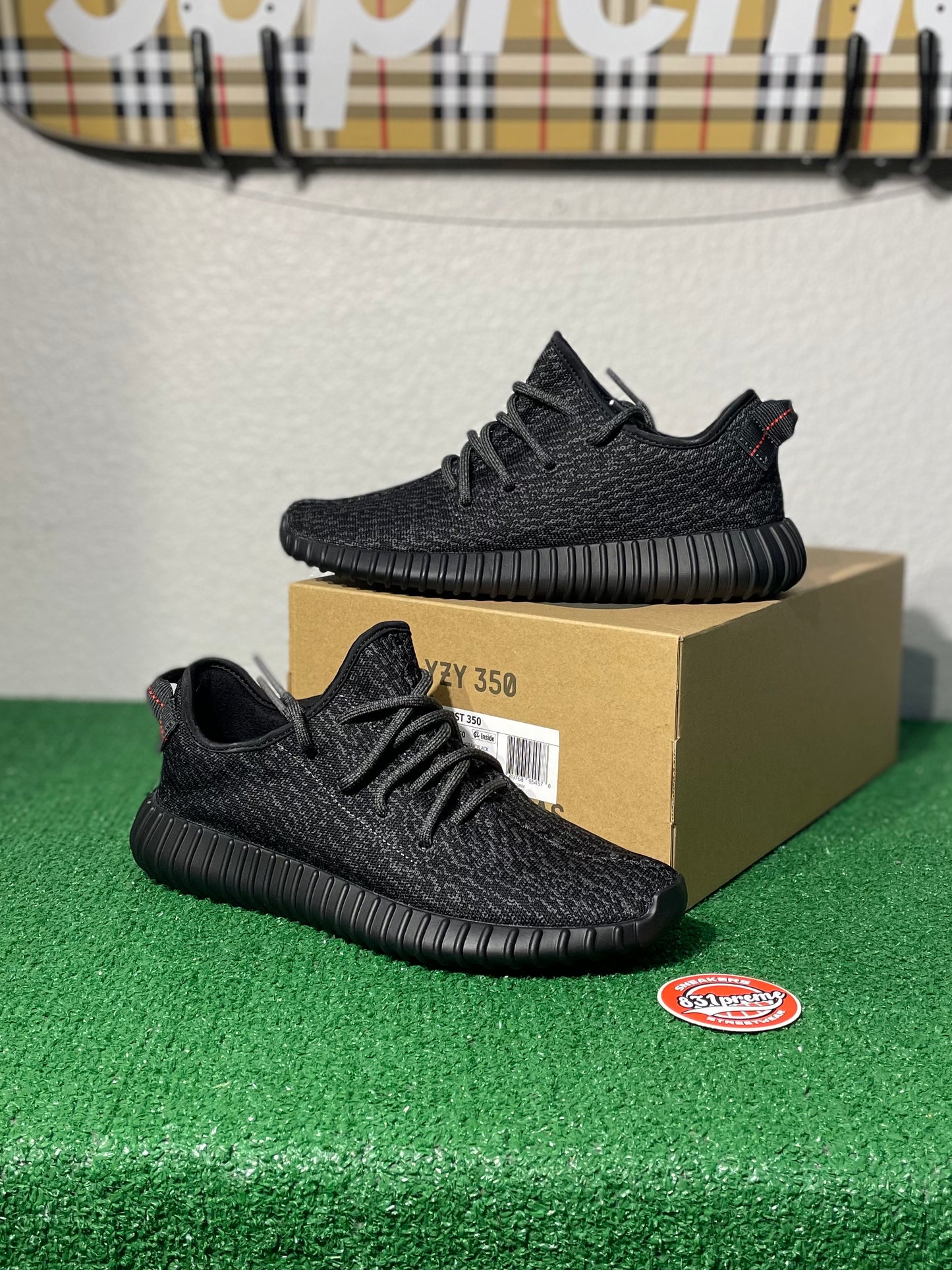 Yeezy 350 Pirate Black (2023)