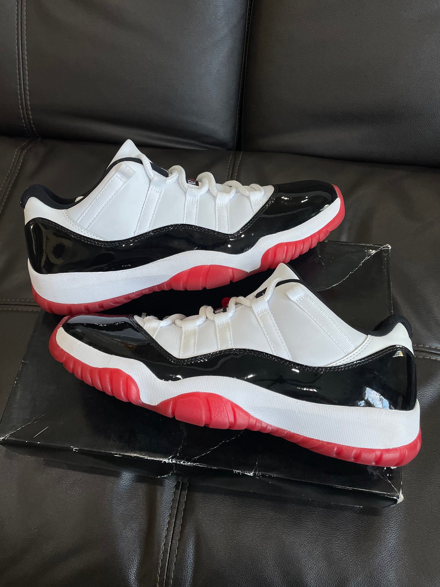 (Used Size 10.5M) Jordan 11 Low Concord Bred (2020)