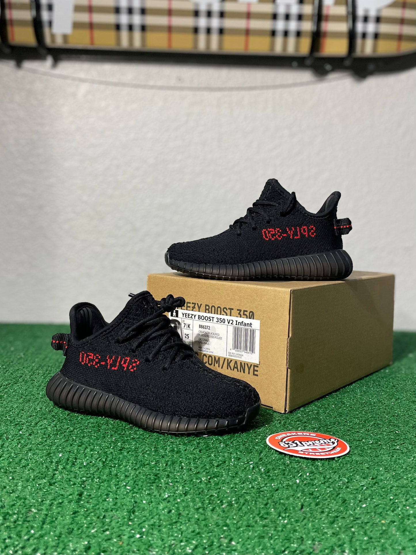 Yeezy 350 V2 Bred (Infants)