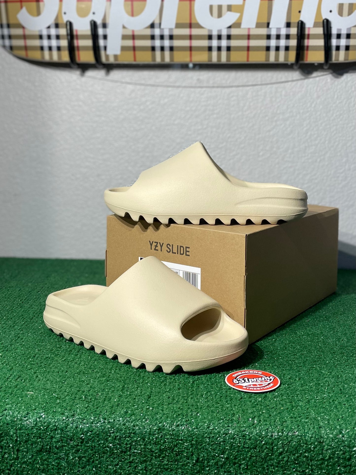 Yeezy Slide Bone (2022/2023)