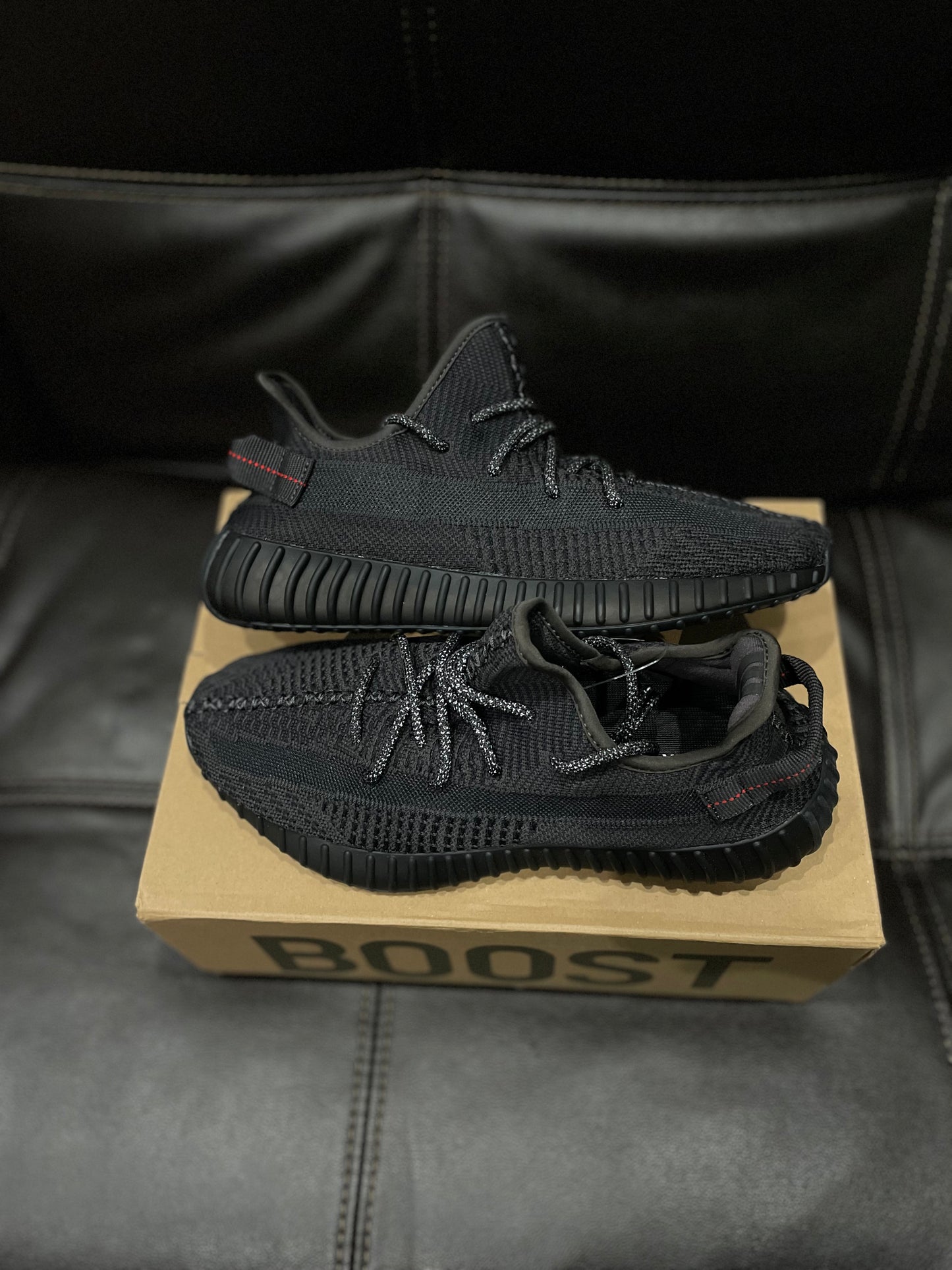 Yeezy 350 V2 Black Non-Reflective (2019)