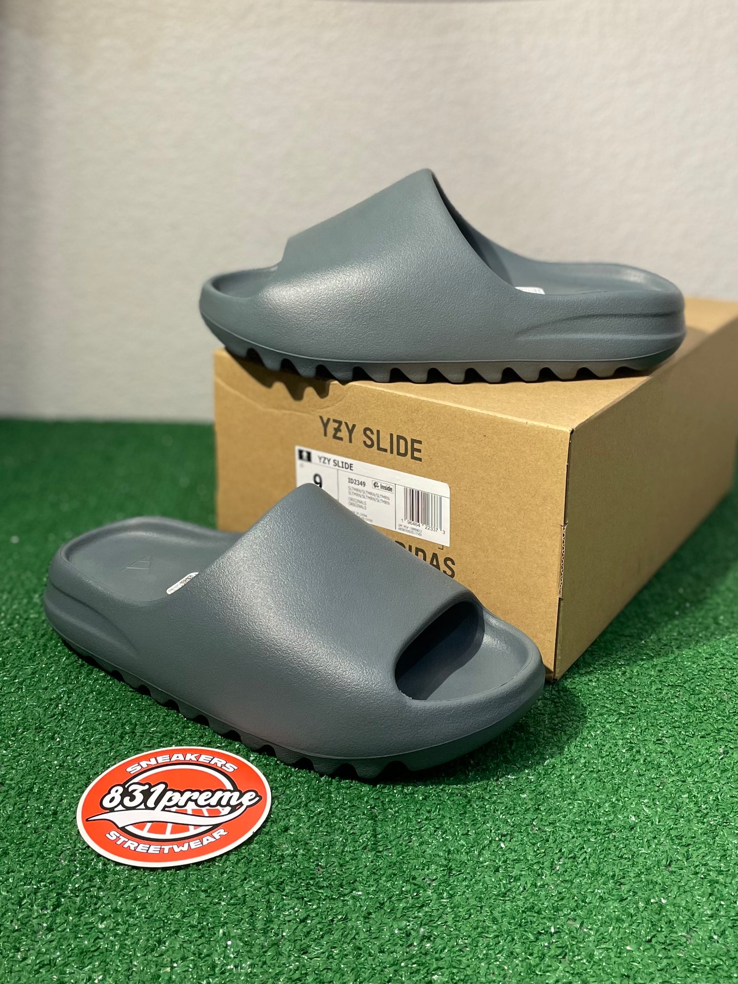 Yeezy Slide Slate Marine