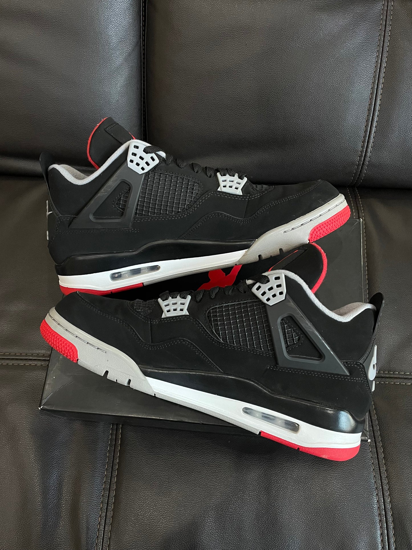 (Used Size 10.5M) Jordan 4 Bred (2019)