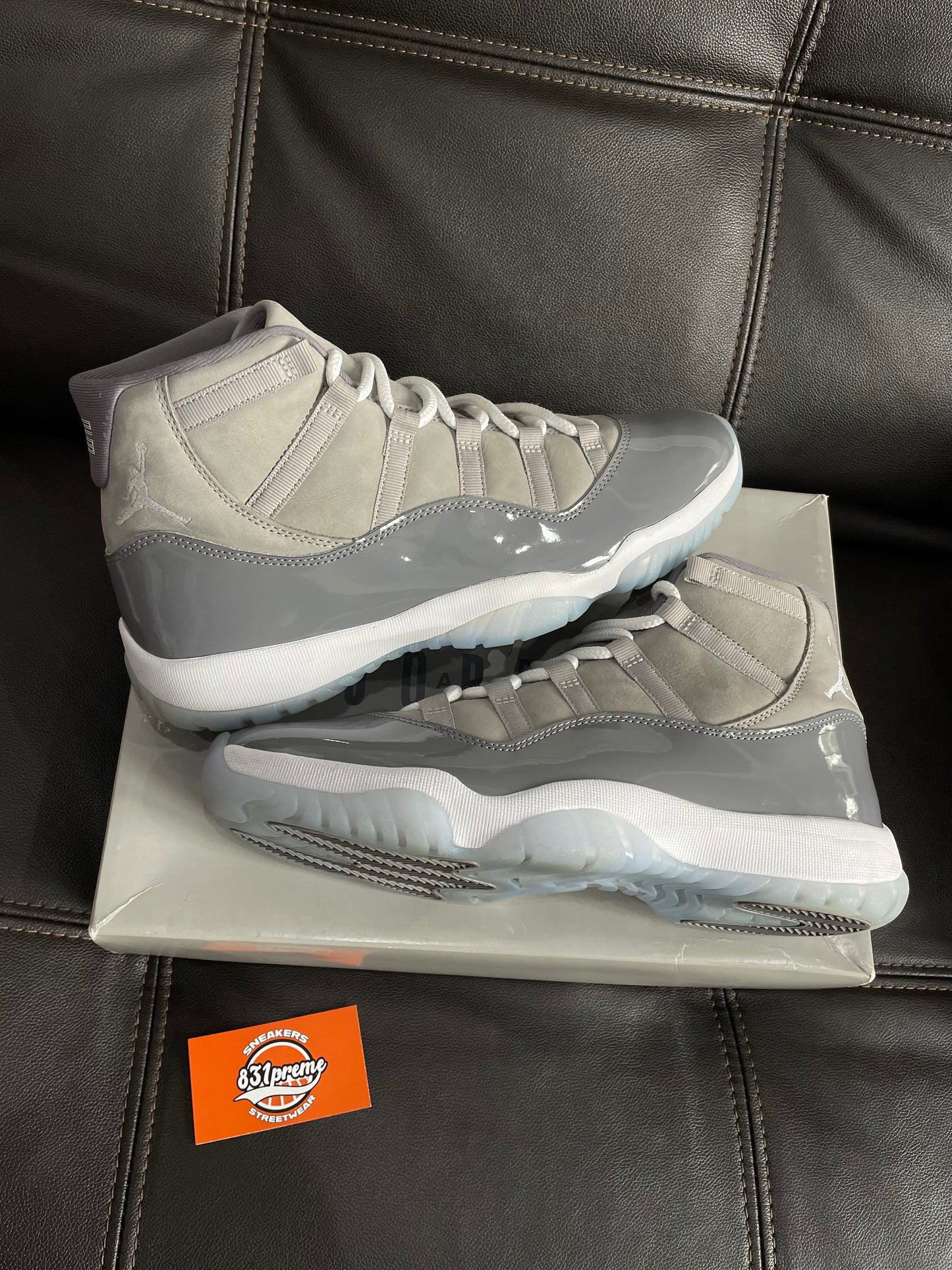 (Used Size 11M) Jordan 11 Cool Grey (2021)