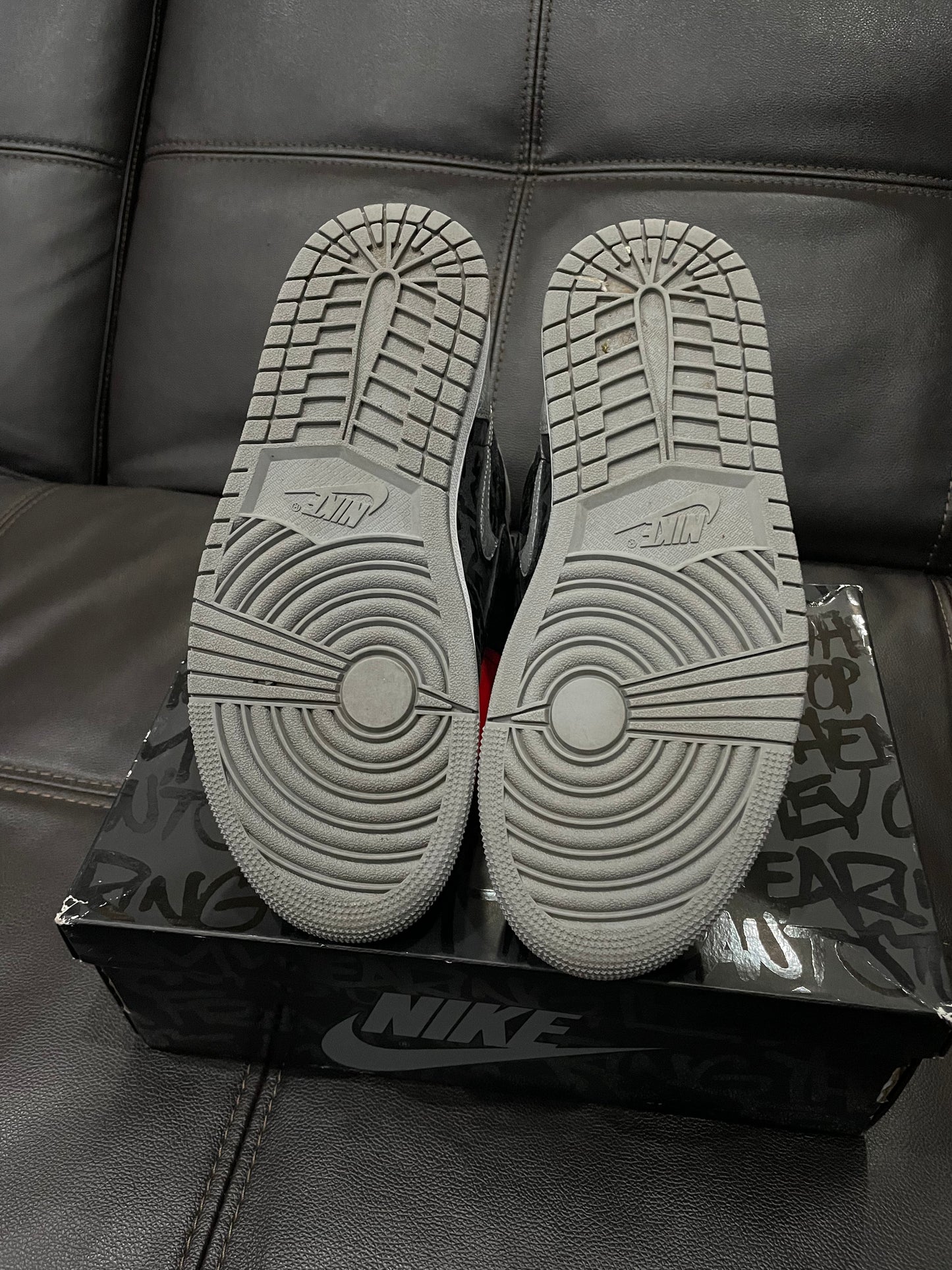 (Used Size 6.5M) Jordan 1 Rebellionaire