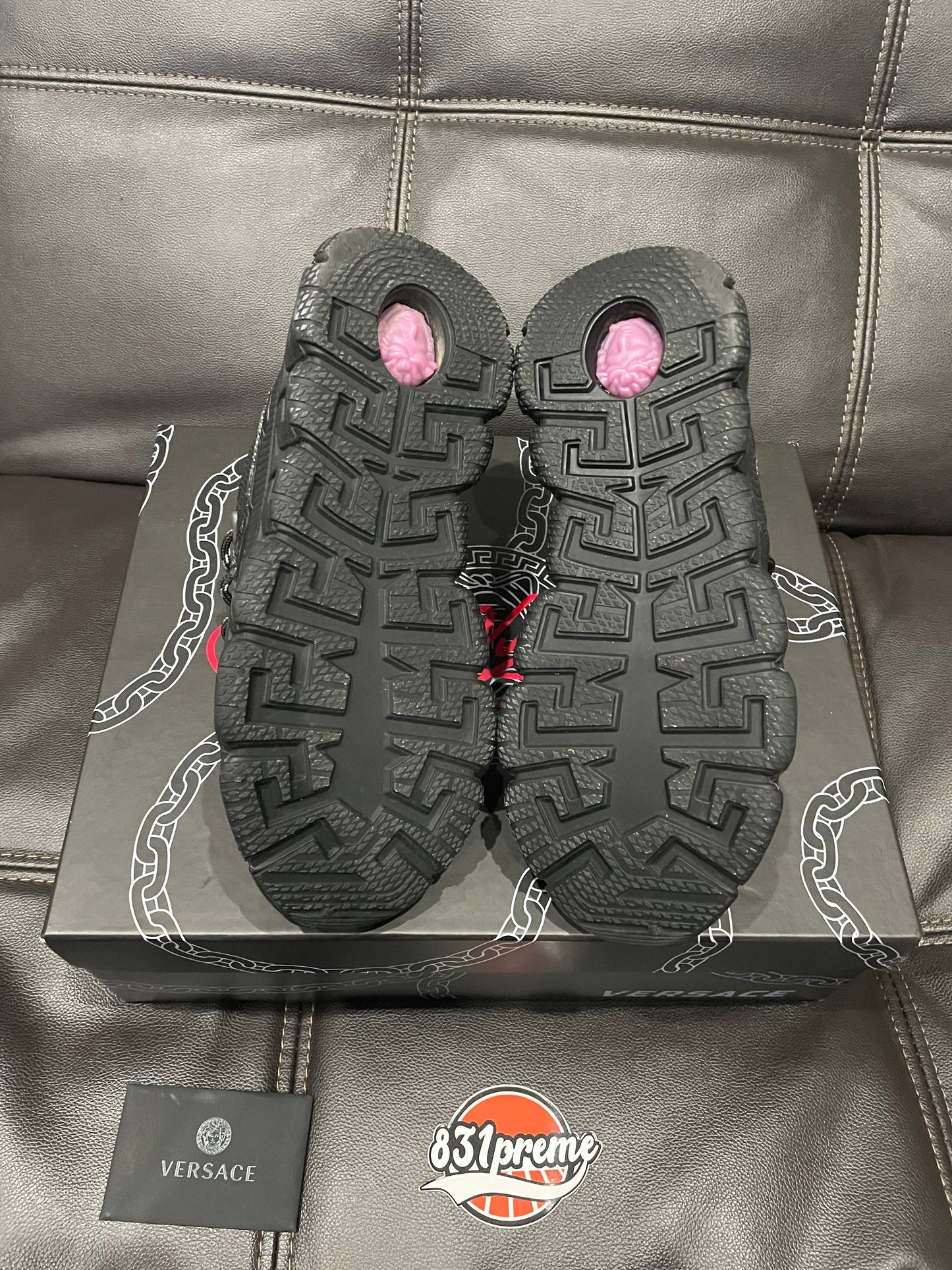 (Used Size 7M) Versace Chain Reaction