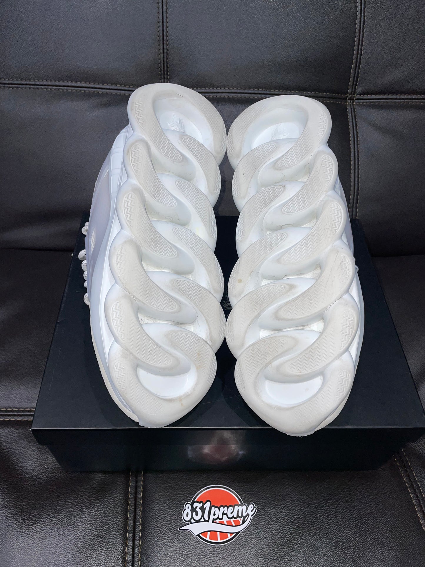 (Used Size 13M) Versace Chain Reaction