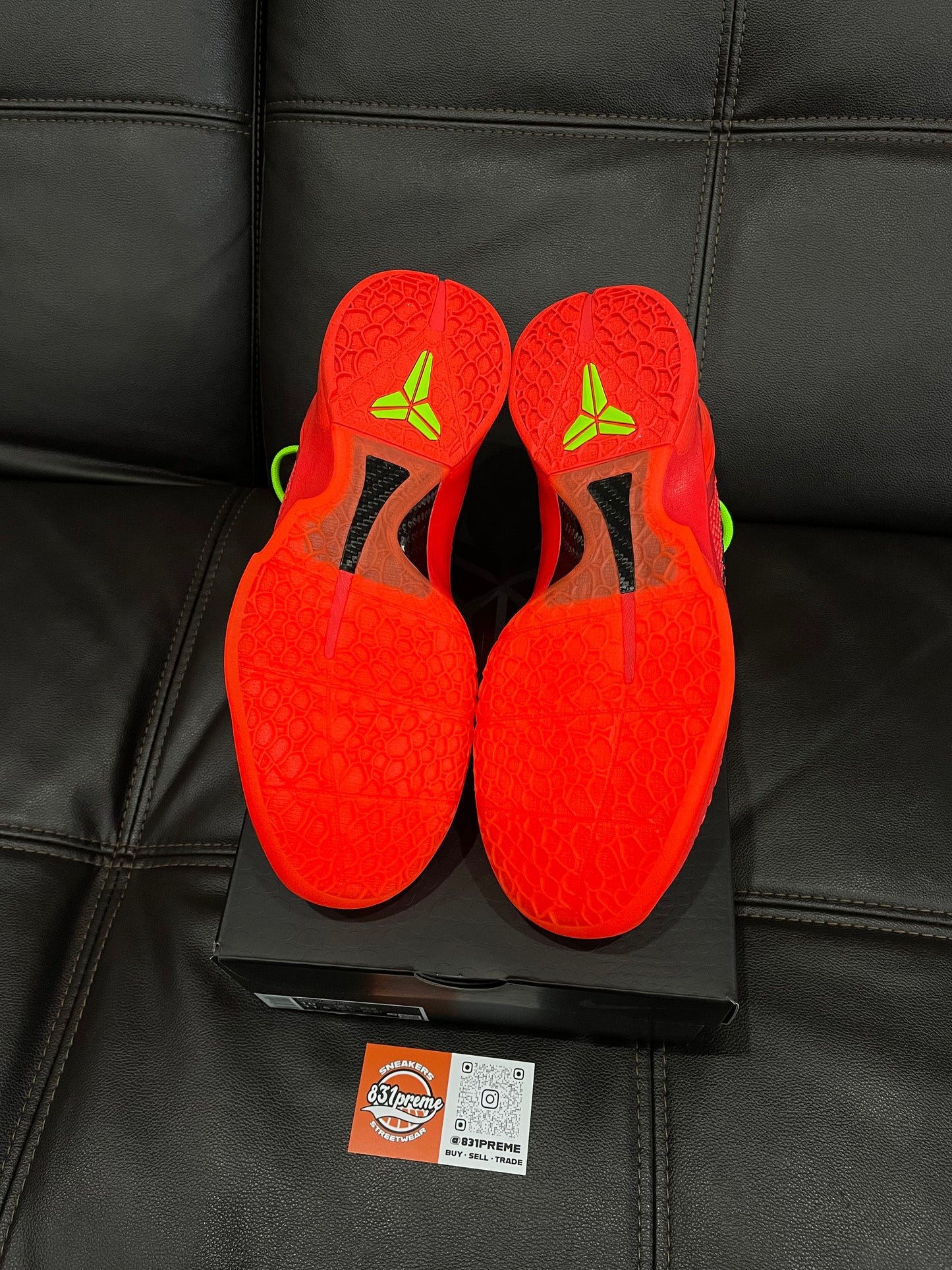 Kobe 6 Protro Reverse Grinch