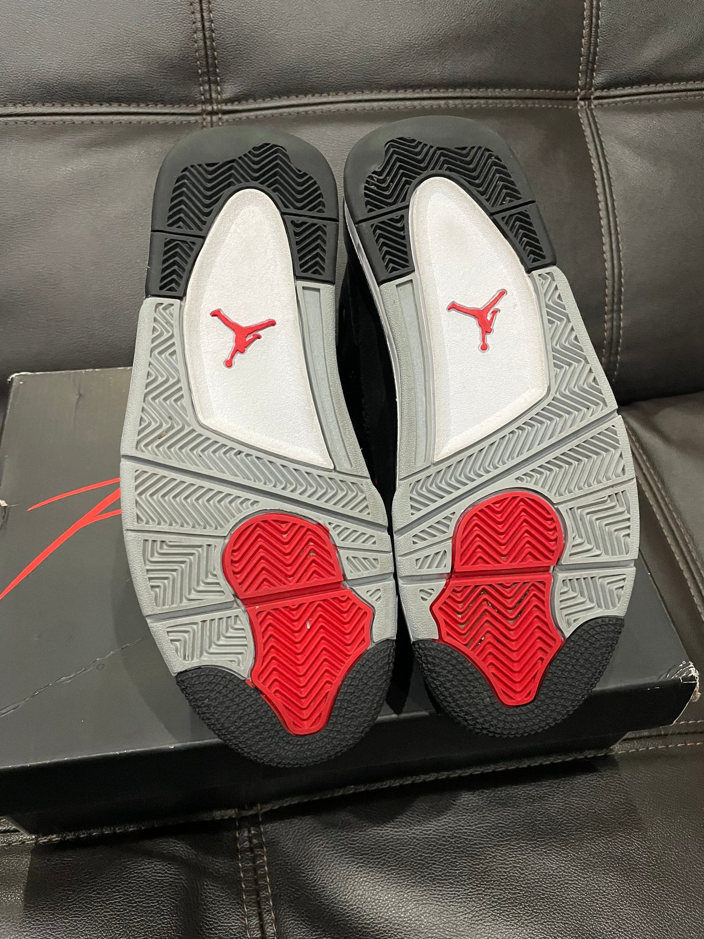 (Used Size 8.5M) Jordan 4 Black Canvas