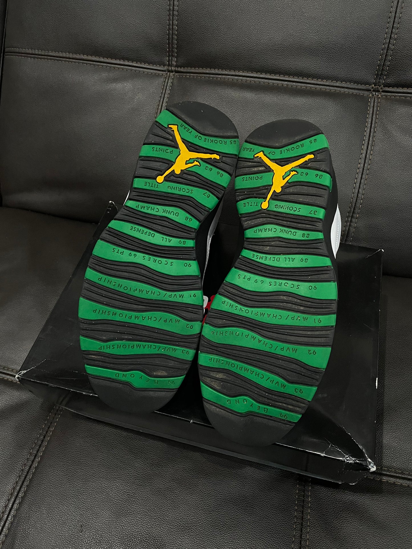 (Used Size 11M) Jordan 10 Seattle