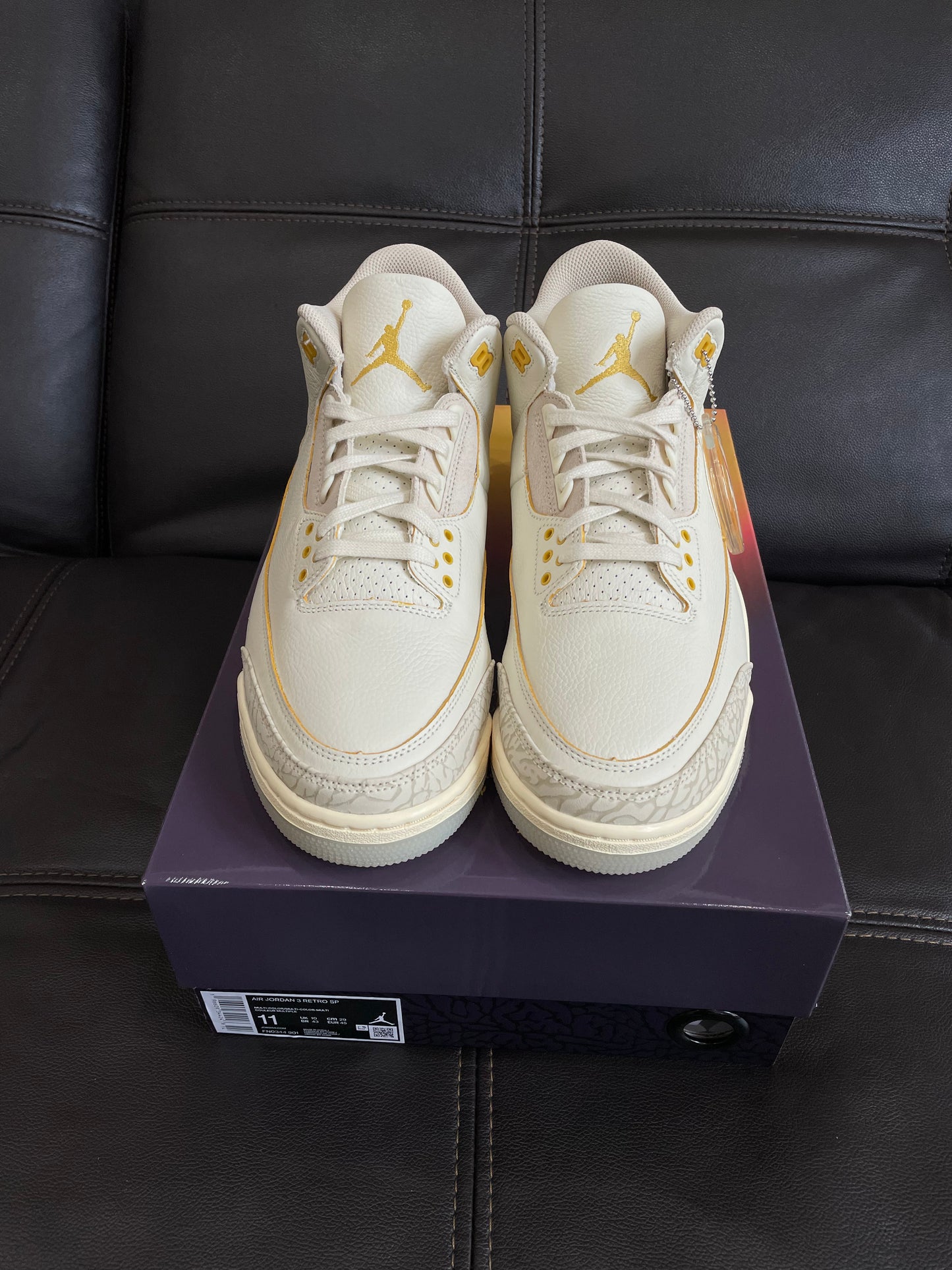 Jordan 3 SP J Balvin Medellín Sunset