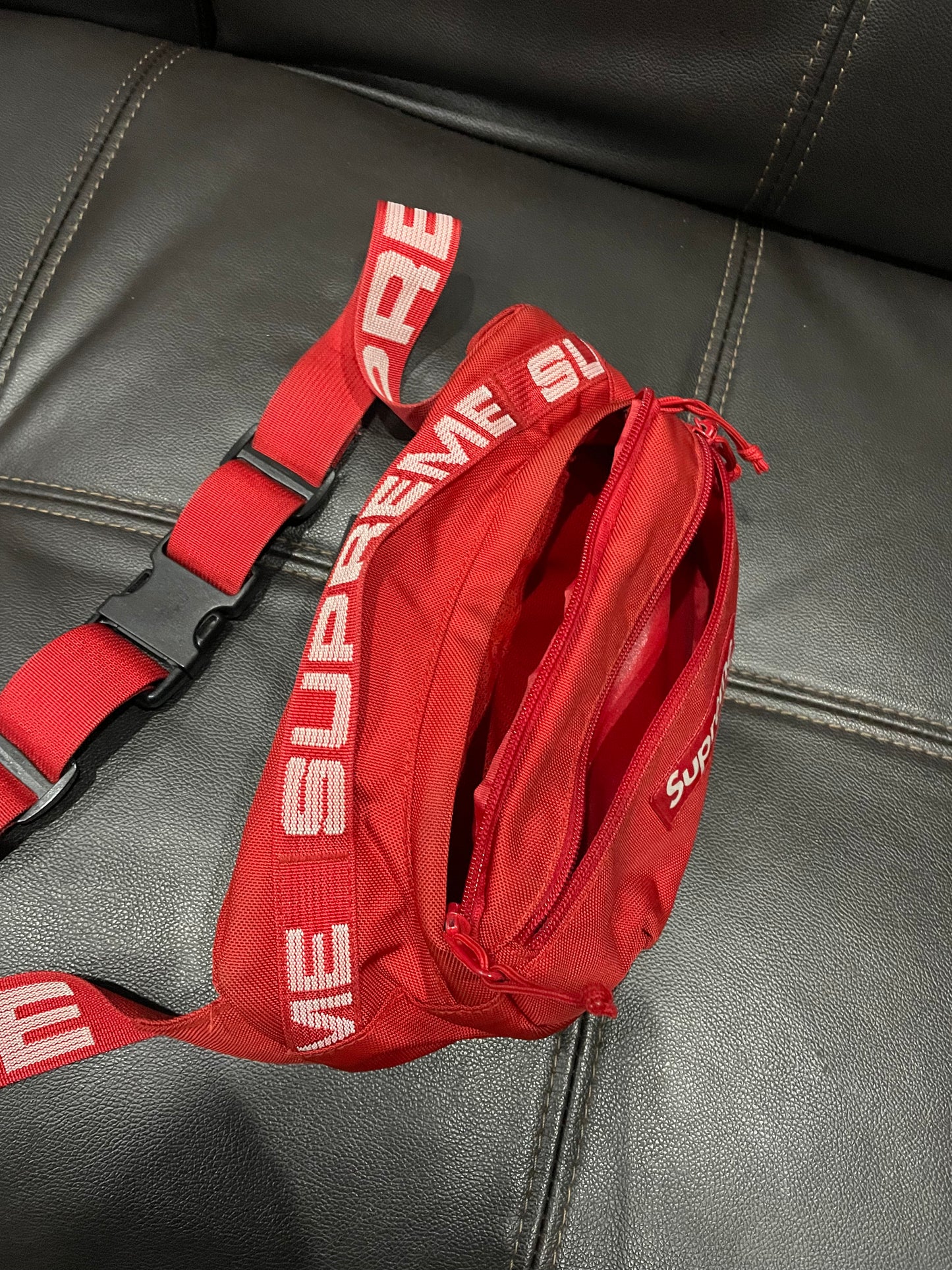 Supreme Waist Bag SS18