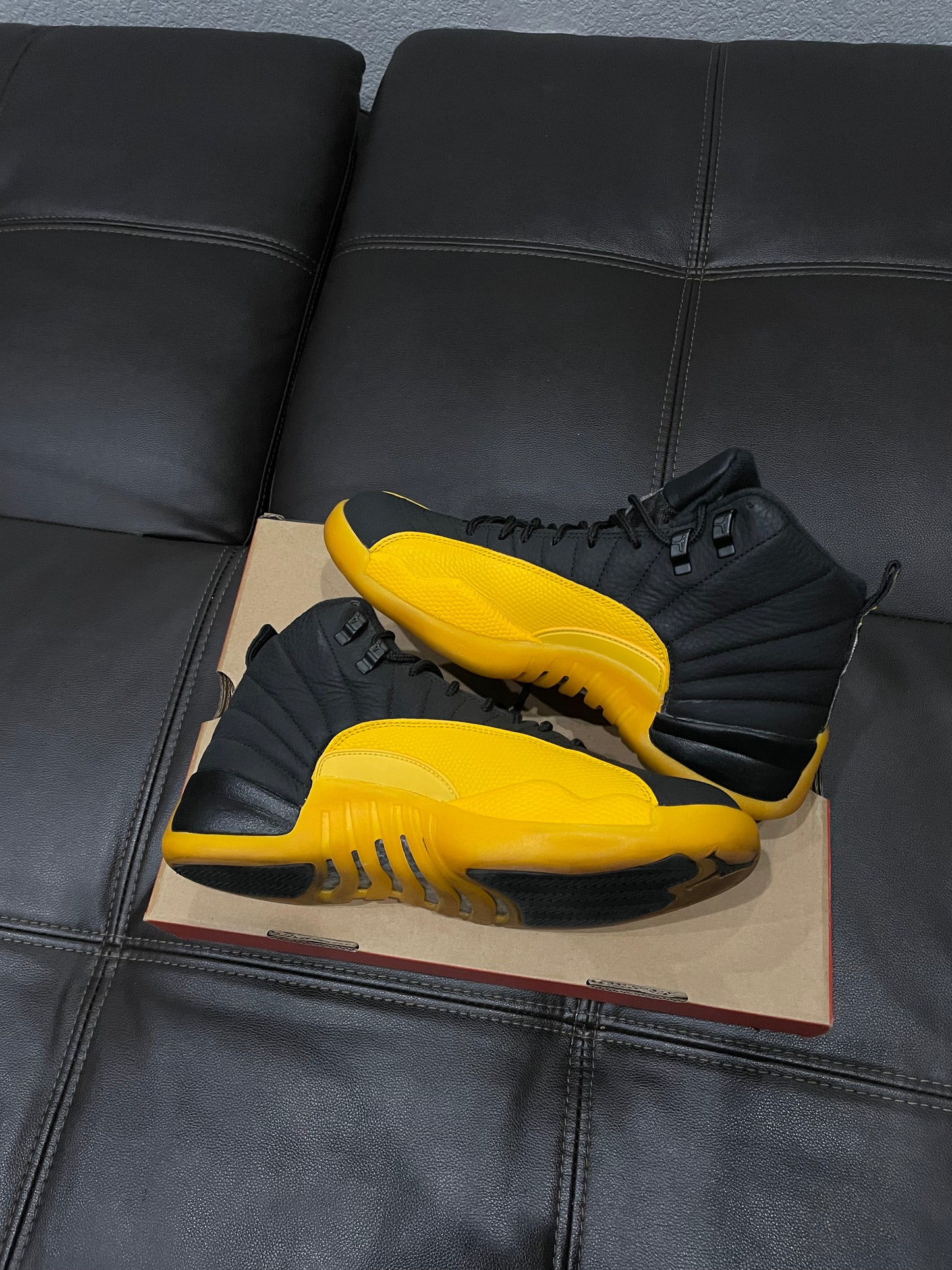 (Used Size 8.5M) Jordan 12 University Gold