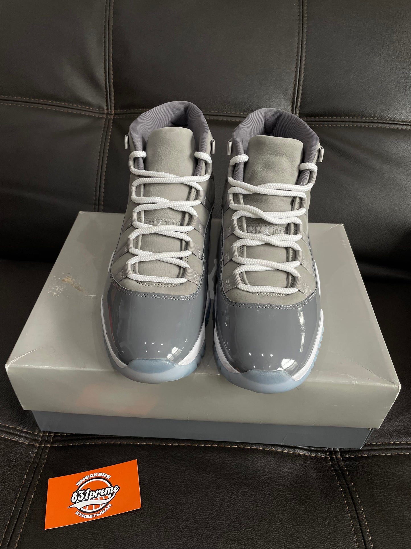 (Used Size 11M) Jordan 11 Cool Grey (2021)