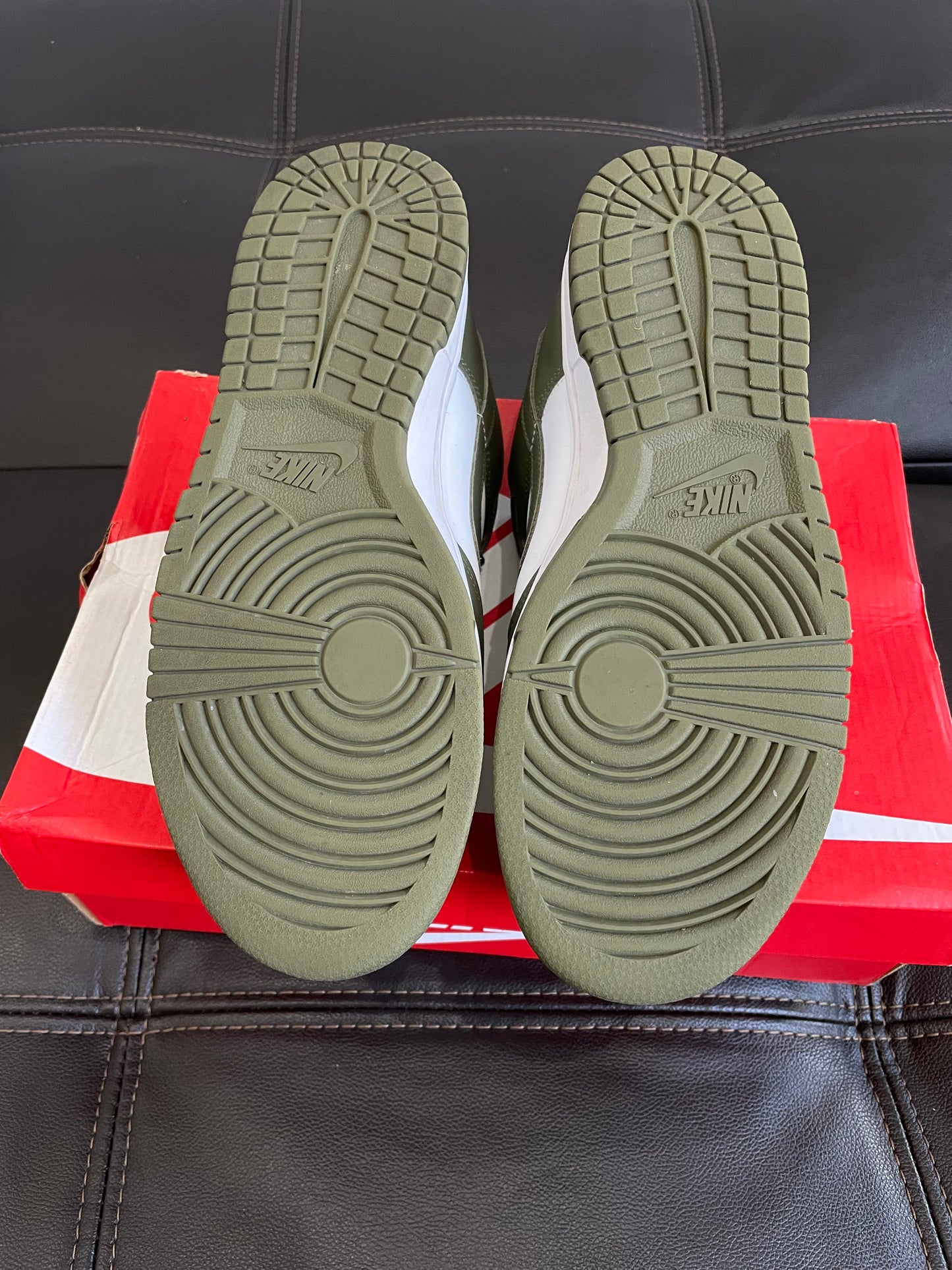 (Used Size 9.5M) Nike Dunk Low Olive (W)