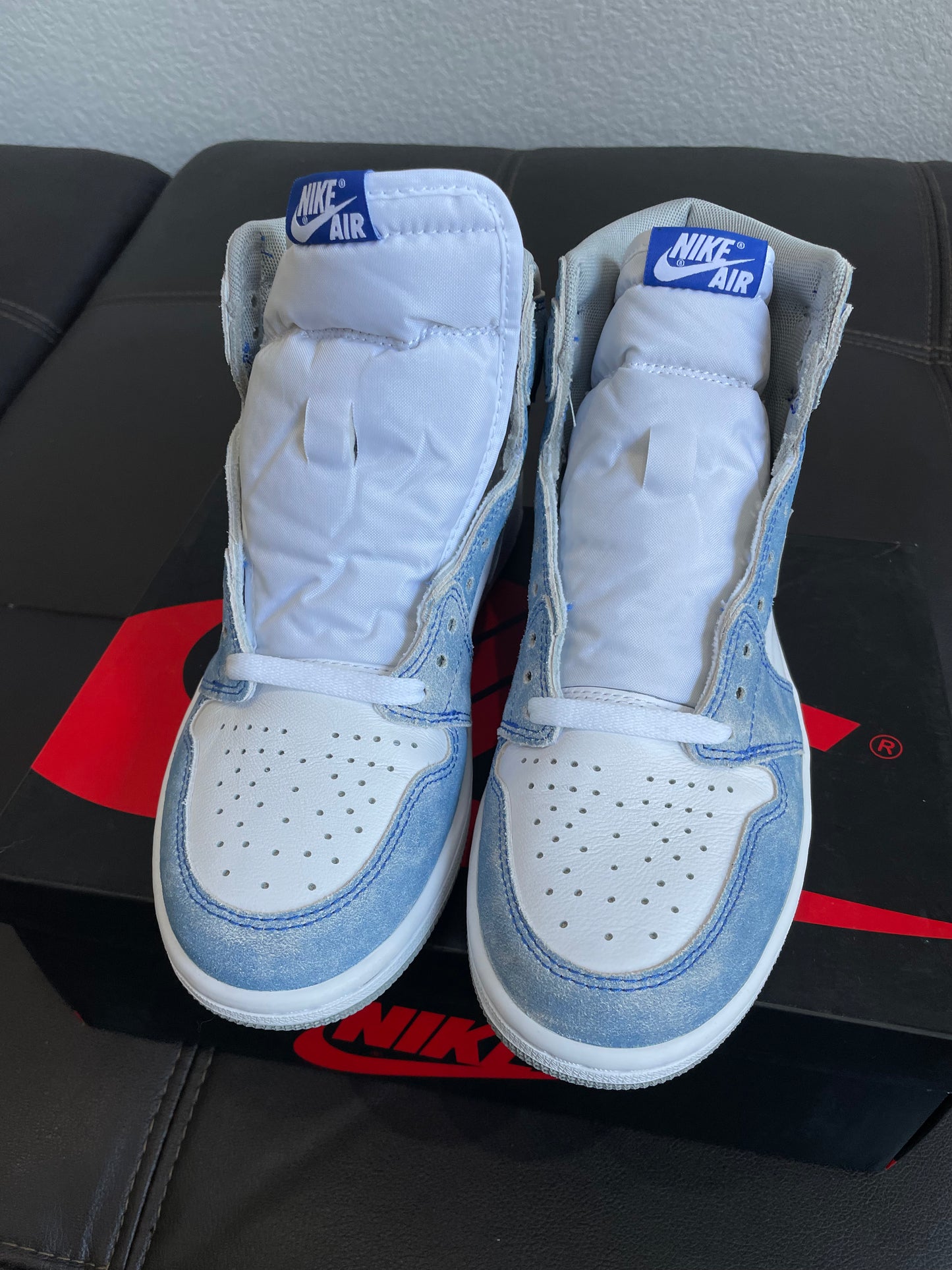 (Used Size 8.5M) Jordan 1 Hyper Royal