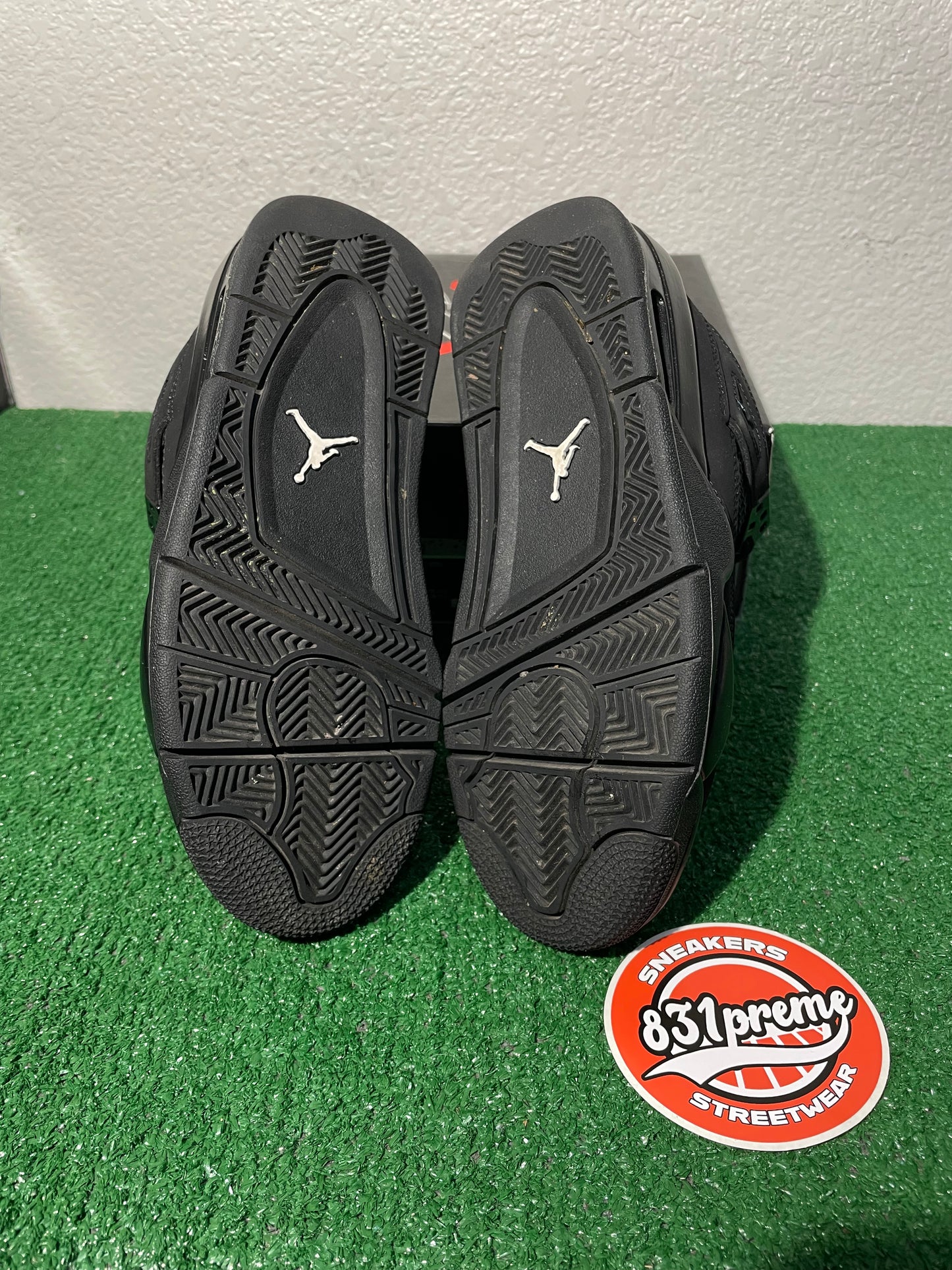 (Used Size 5Y) Jordan 4 Black Cat
