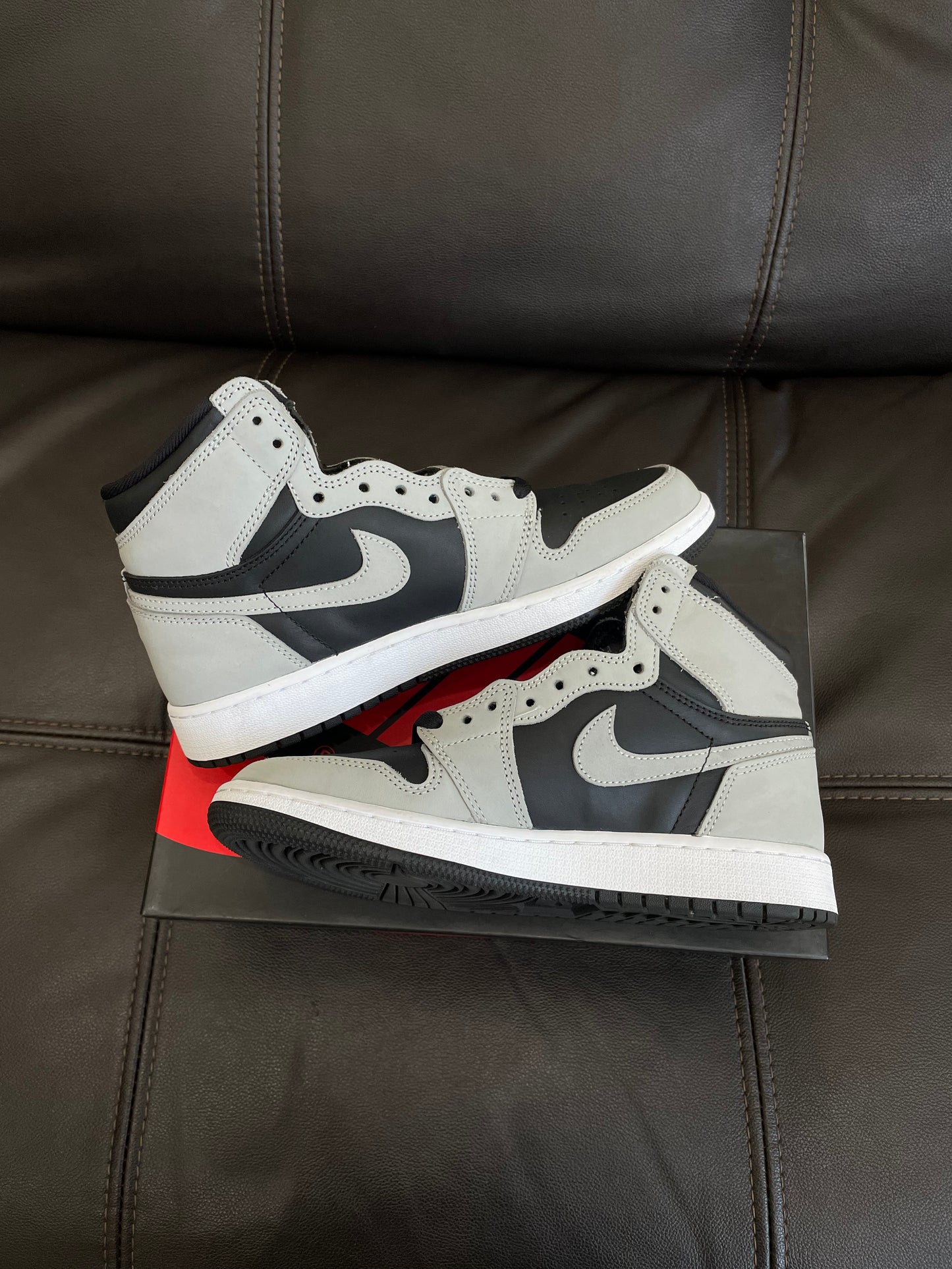 (Used Size 5.5Y) Jordan 1 Shadow 2.0 (GS)