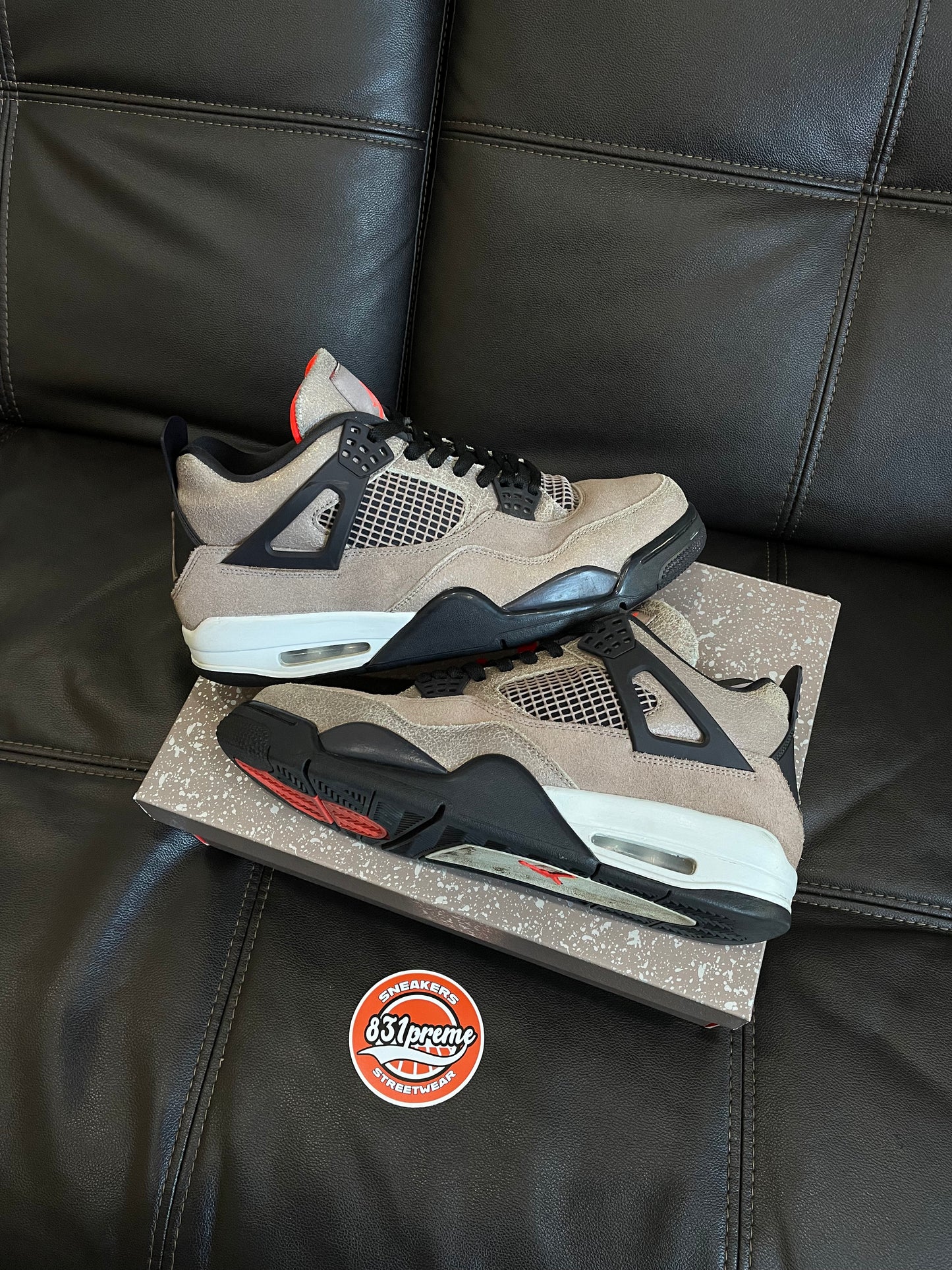 (Used Size 11M) Jordan 4 Taupe Haze