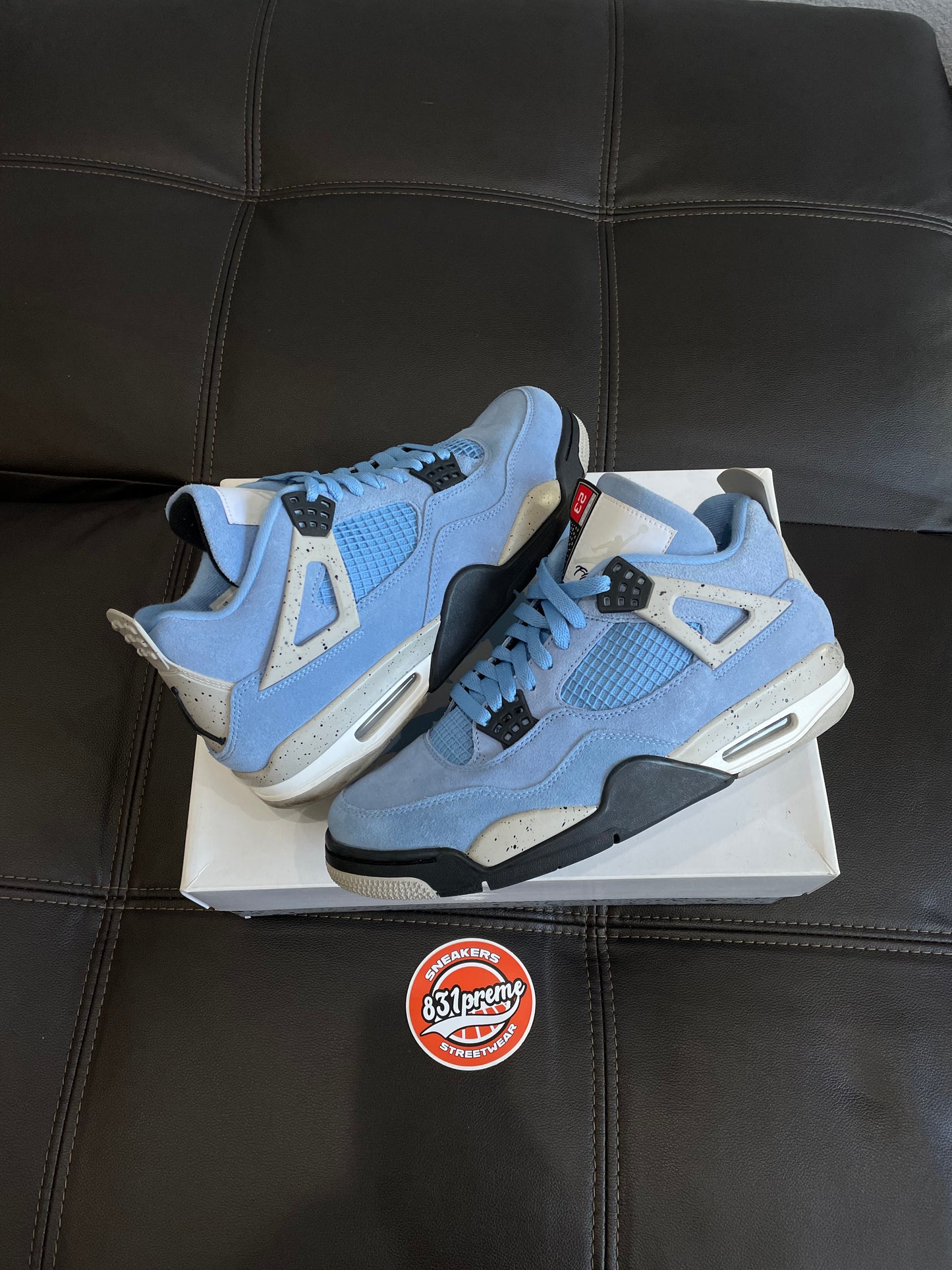 (Used Once Size 9.5M) Jordan 4 University Blue