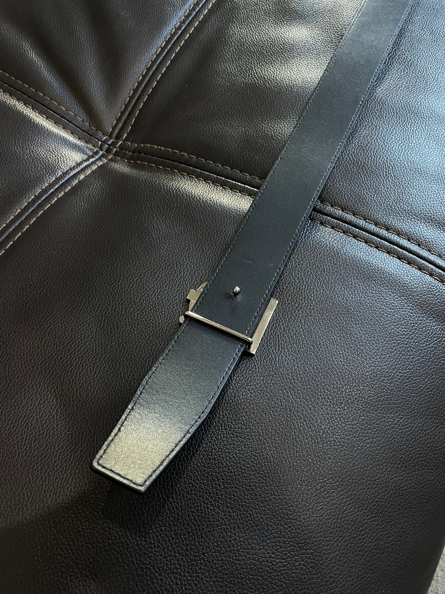 (Used Size 34) Burberry Reversible Belt